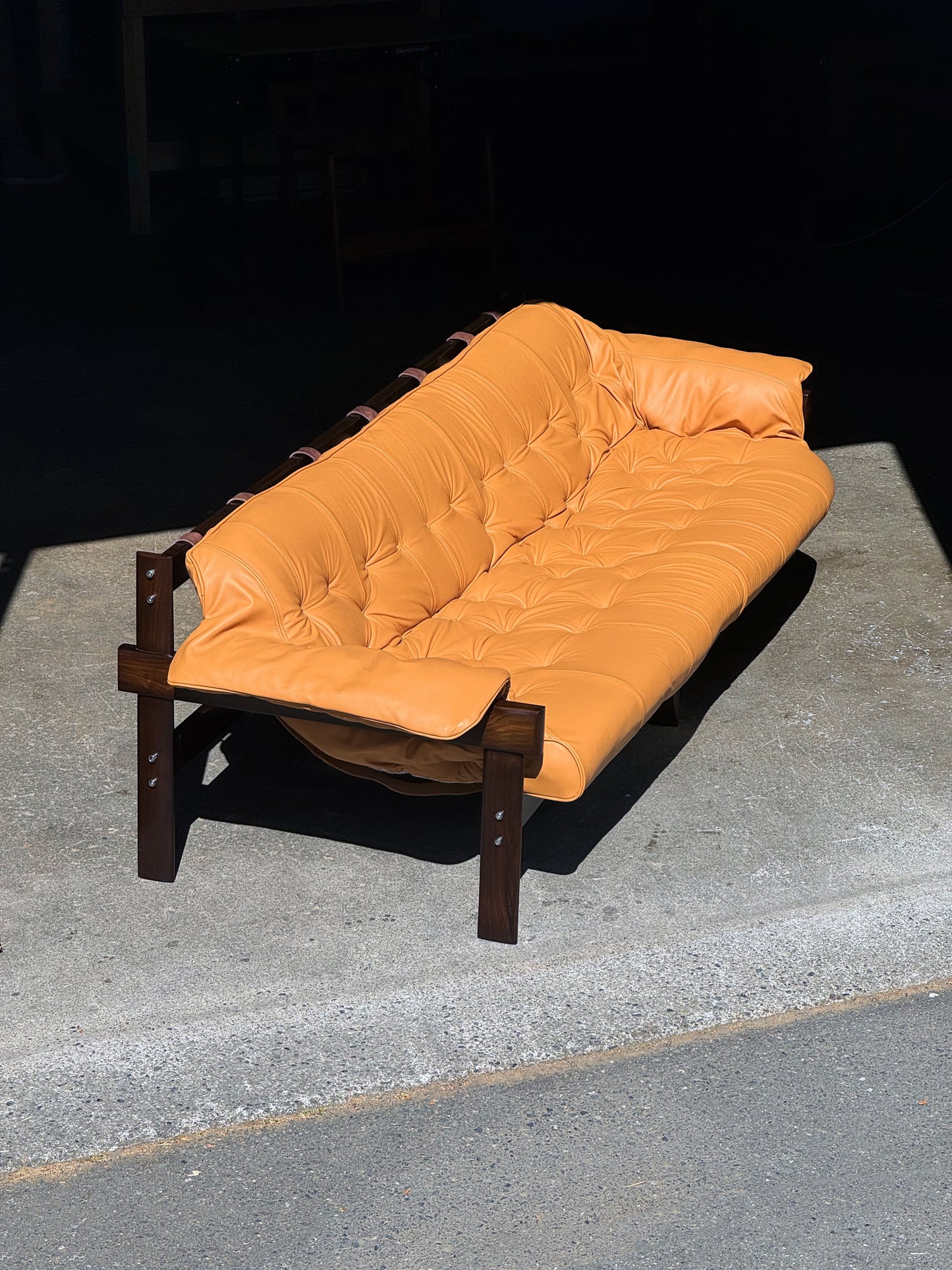 1970s MP-41 Sofa by Percival Lafer for Lafer in jatobá and Spinneybeck leather