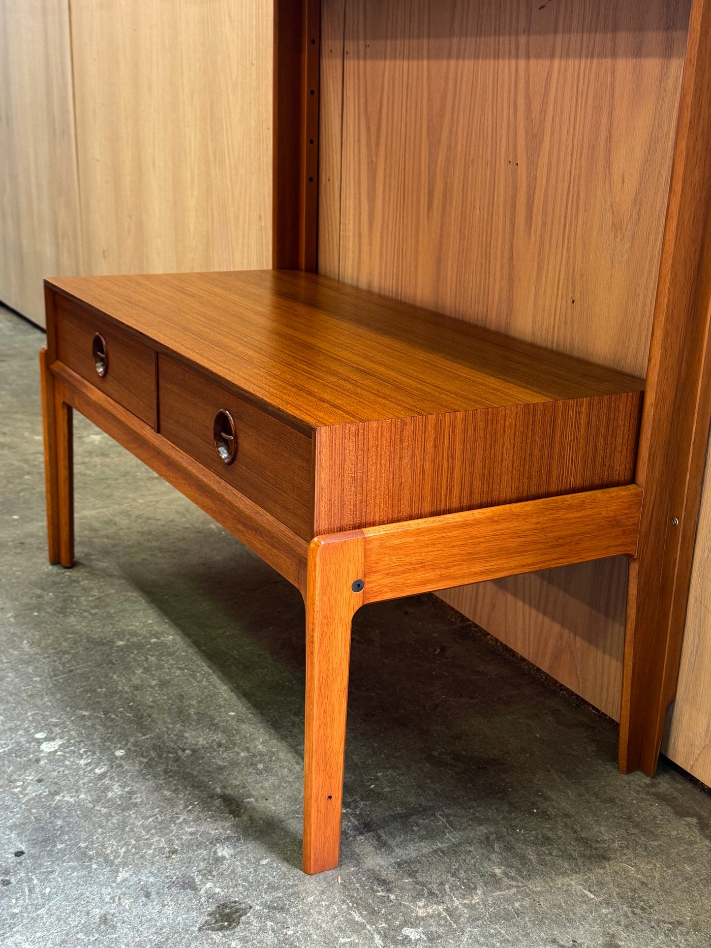 1960s Freestanding Shelving System by Fredrick Kayser in Norwegian Teak