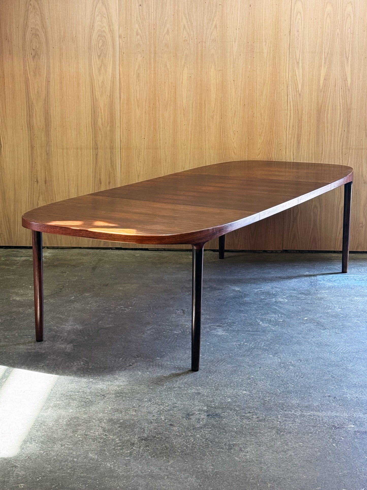 1960s Extending Dining Table by Harry Østergaard for Randers Møbelfabrik in rosewood