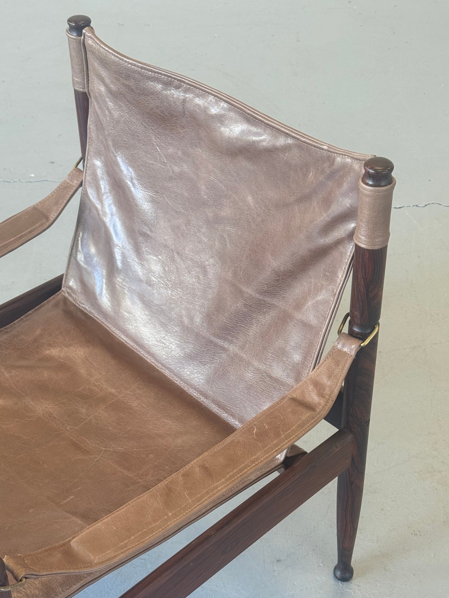 1960s Erik Wørts Safari Chair in Rosewood and Leather for Niels Eilersen, Denmark.