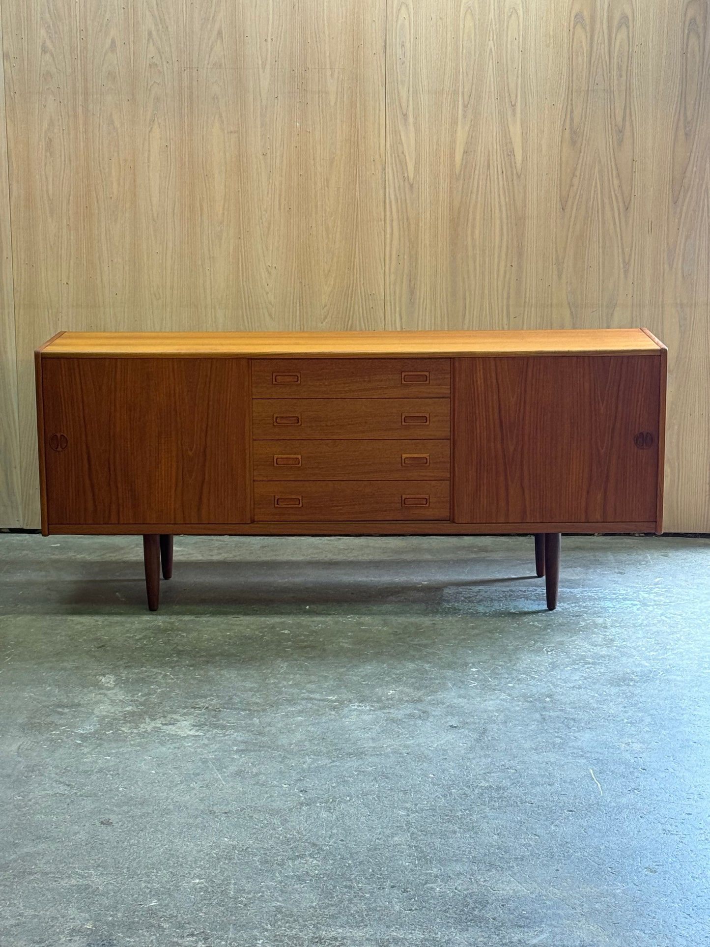 1960s Credenza by Jydsk Møbelindustri in teak