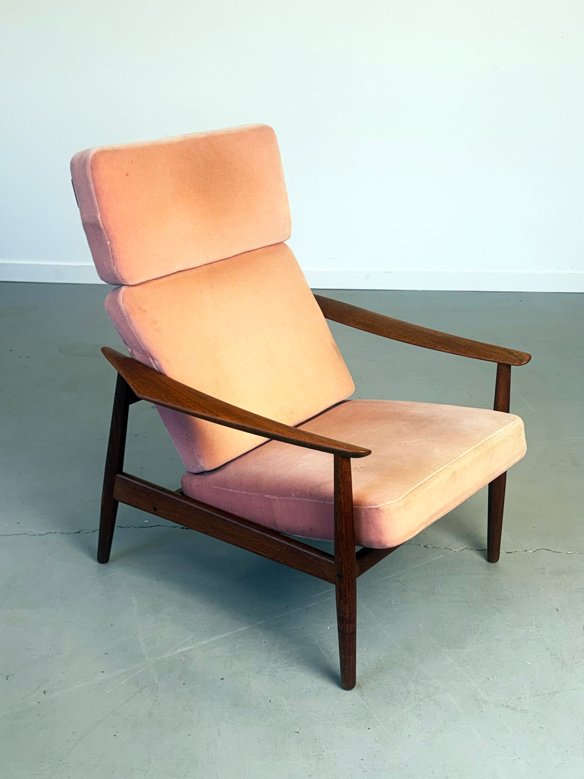 1960s Arne Vodder Model FD 164 Reclining Lounge Chair and Ottoman for France & Søn, Denmark.