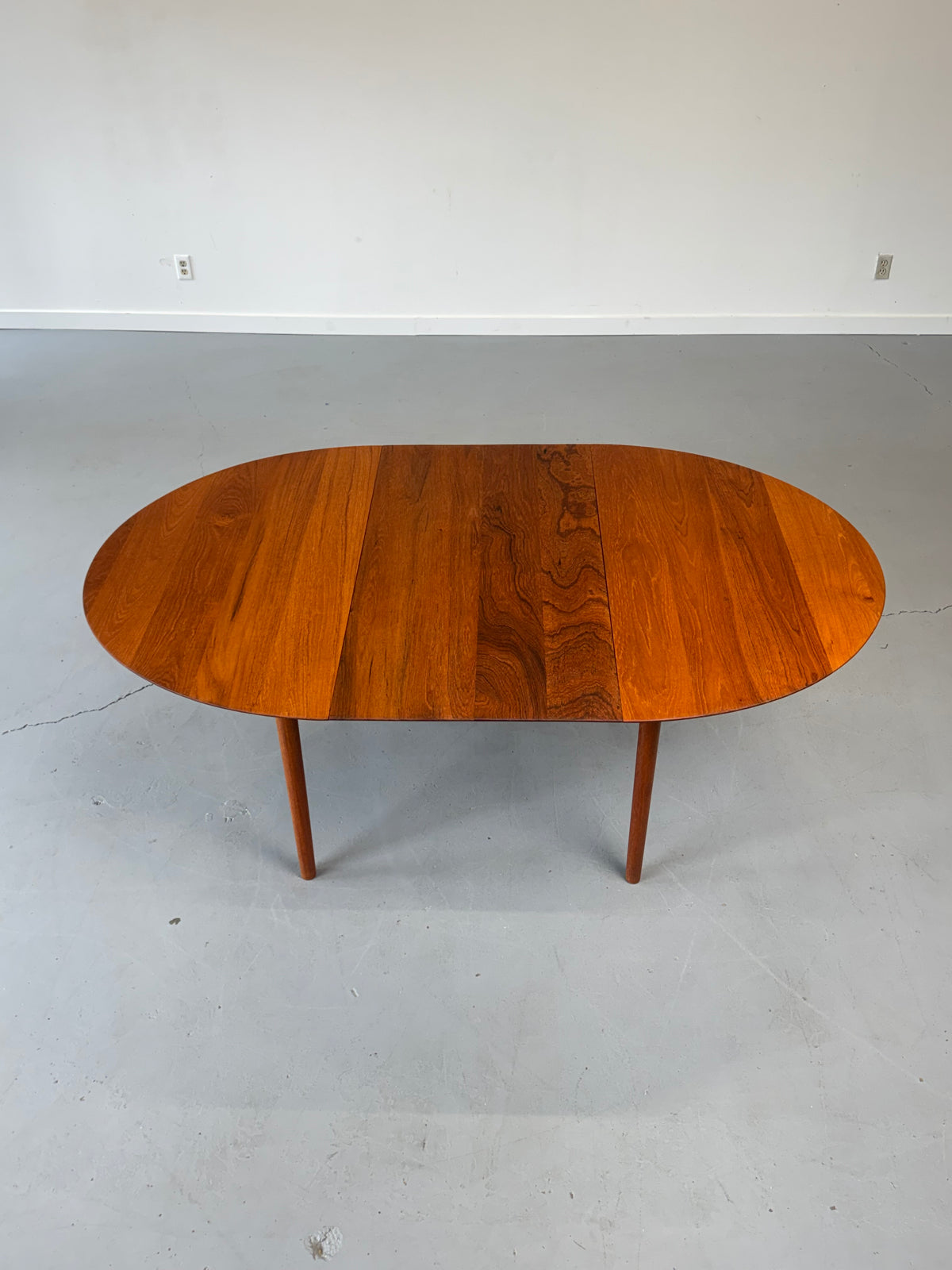 1950s Extendable Teak Dining Table Model 311 by Peter Hvidt & Orla Mølgaard-Nielsen for Søborg Møbler.