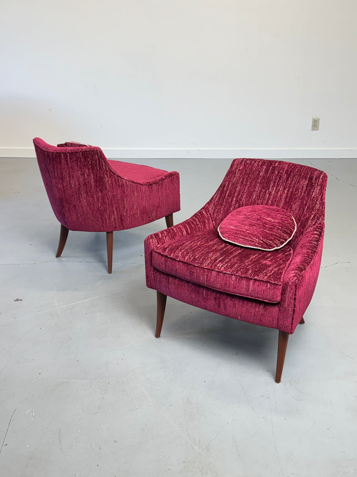 1960s Pair of Kroehler “Avant” Lounge Chairs, USA.