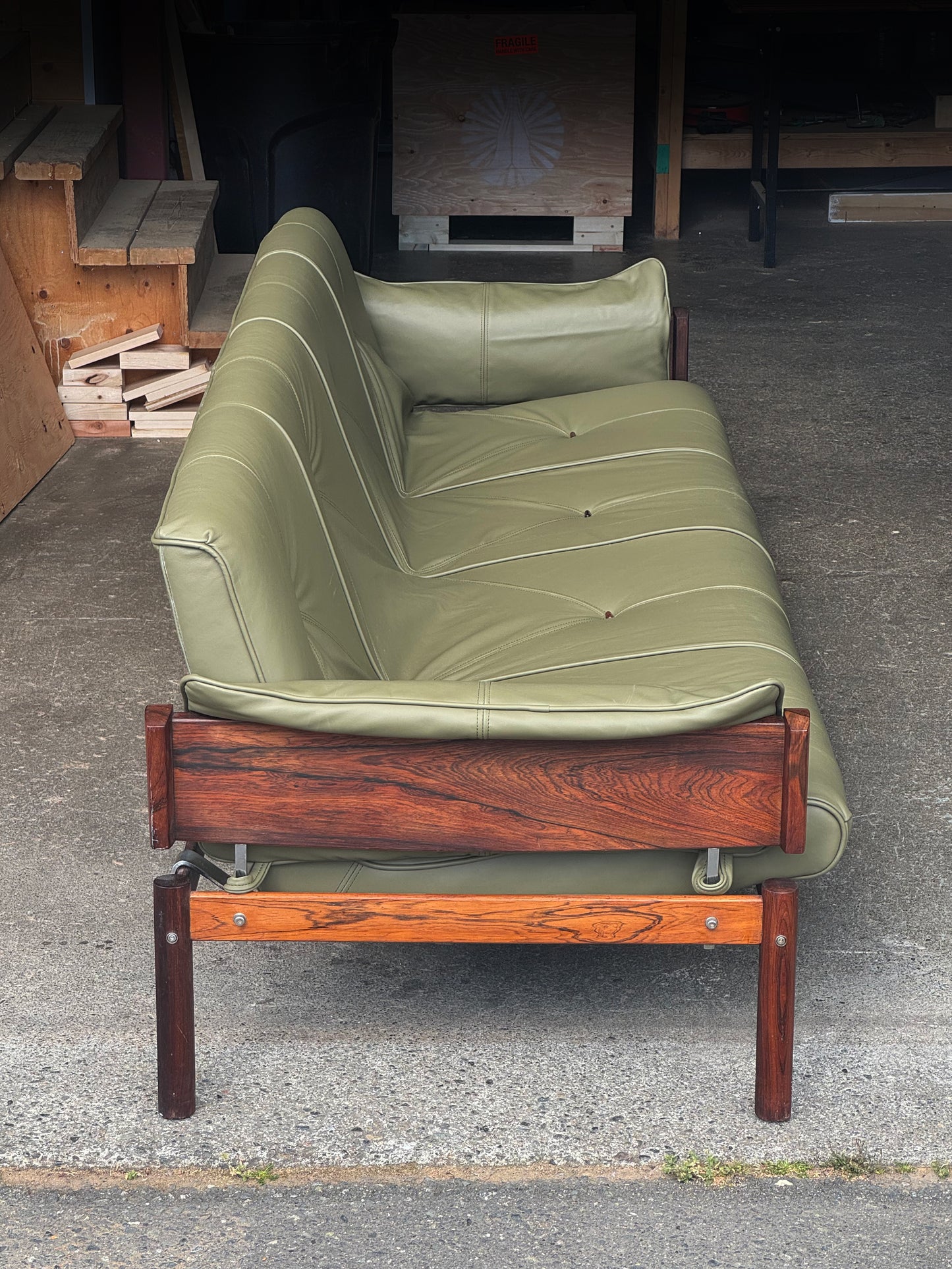 1960s MP-13 Sofa by Percival Lafer in green leather and Brazilian rosewood