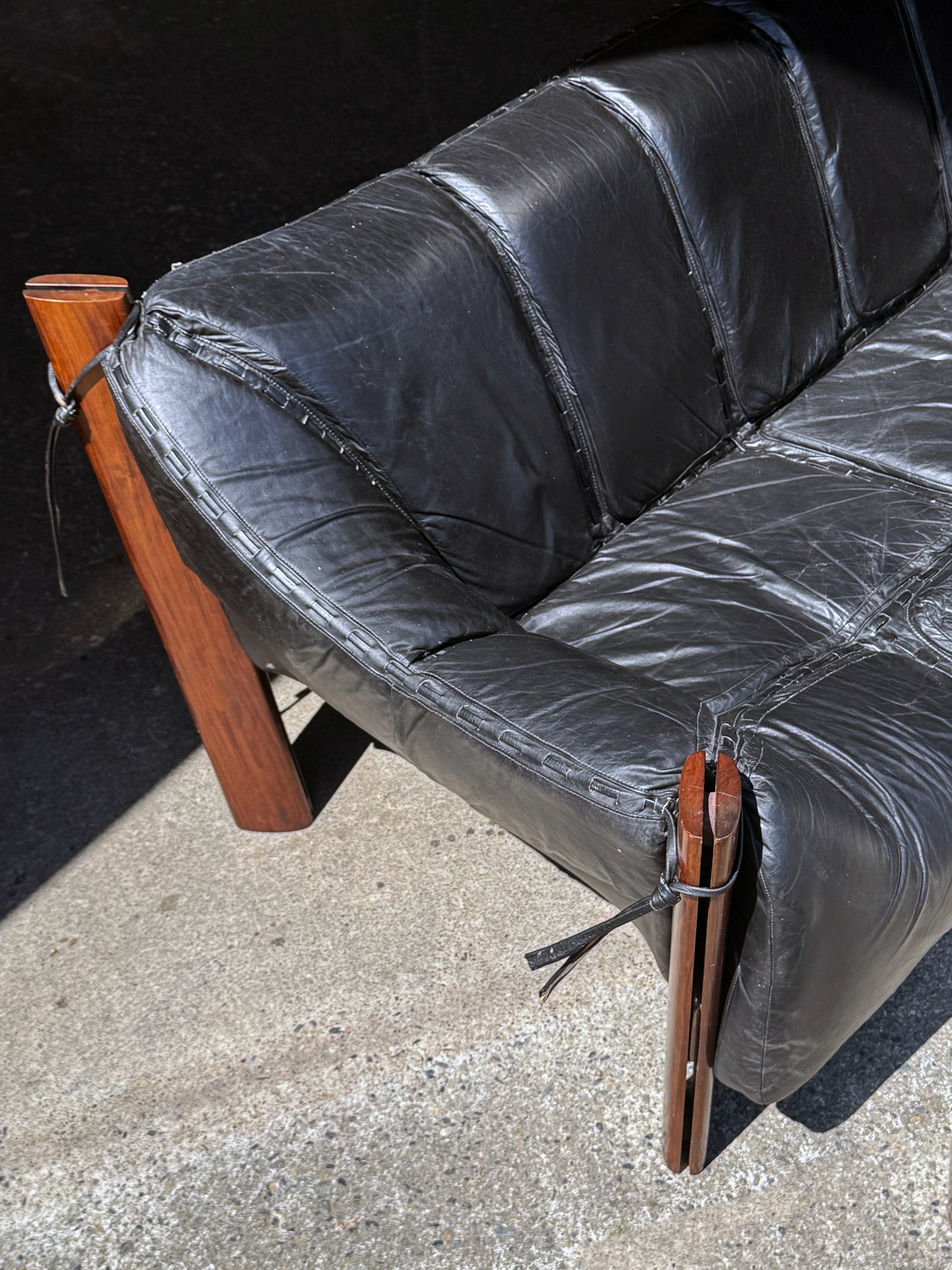 1960s MP-211 Sofa by Percival Lafer in original black leather and rosewood