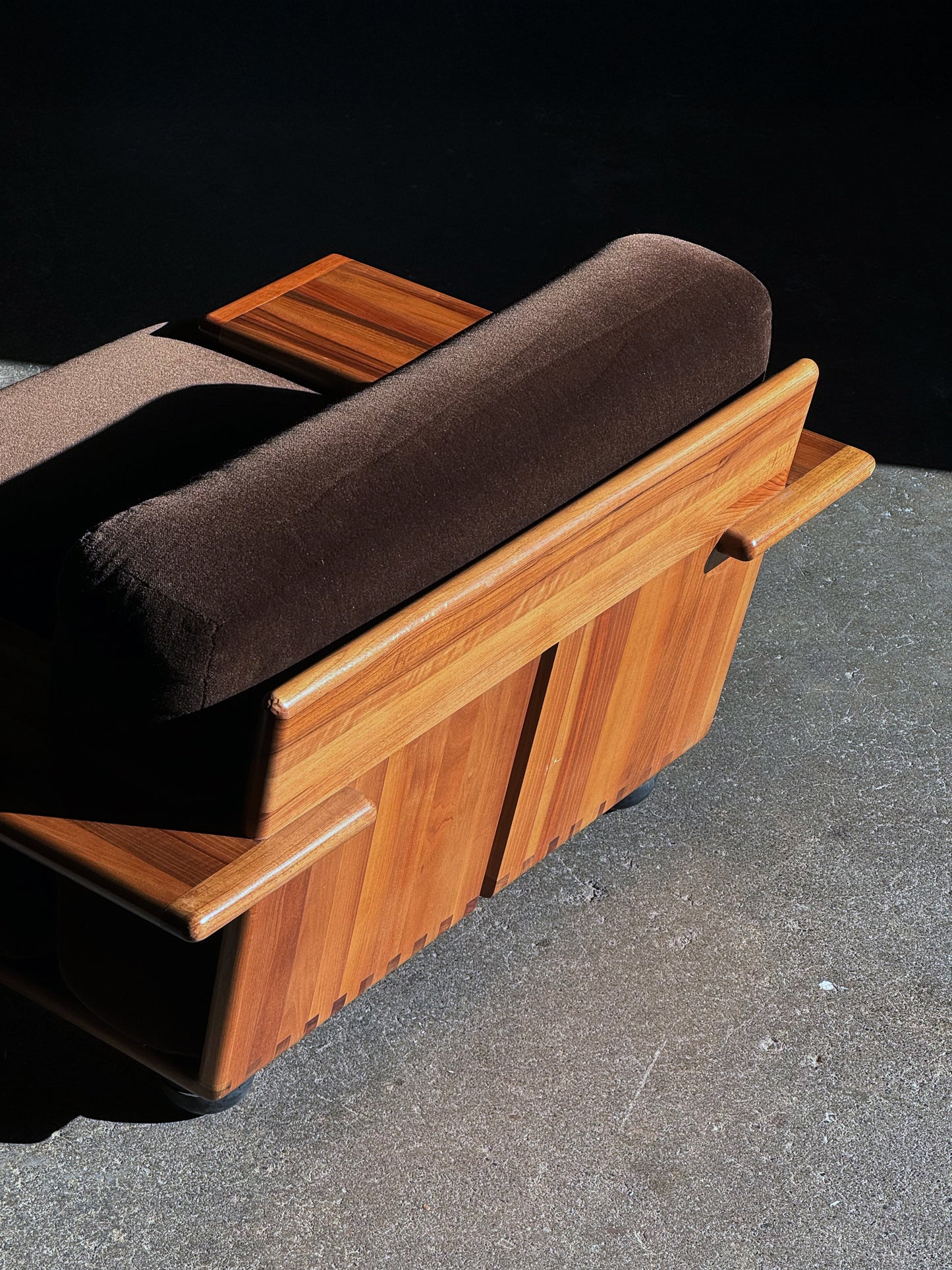 1970s Pianura Lounge Chair by Mario Bellini for Cassina in Italian walnut