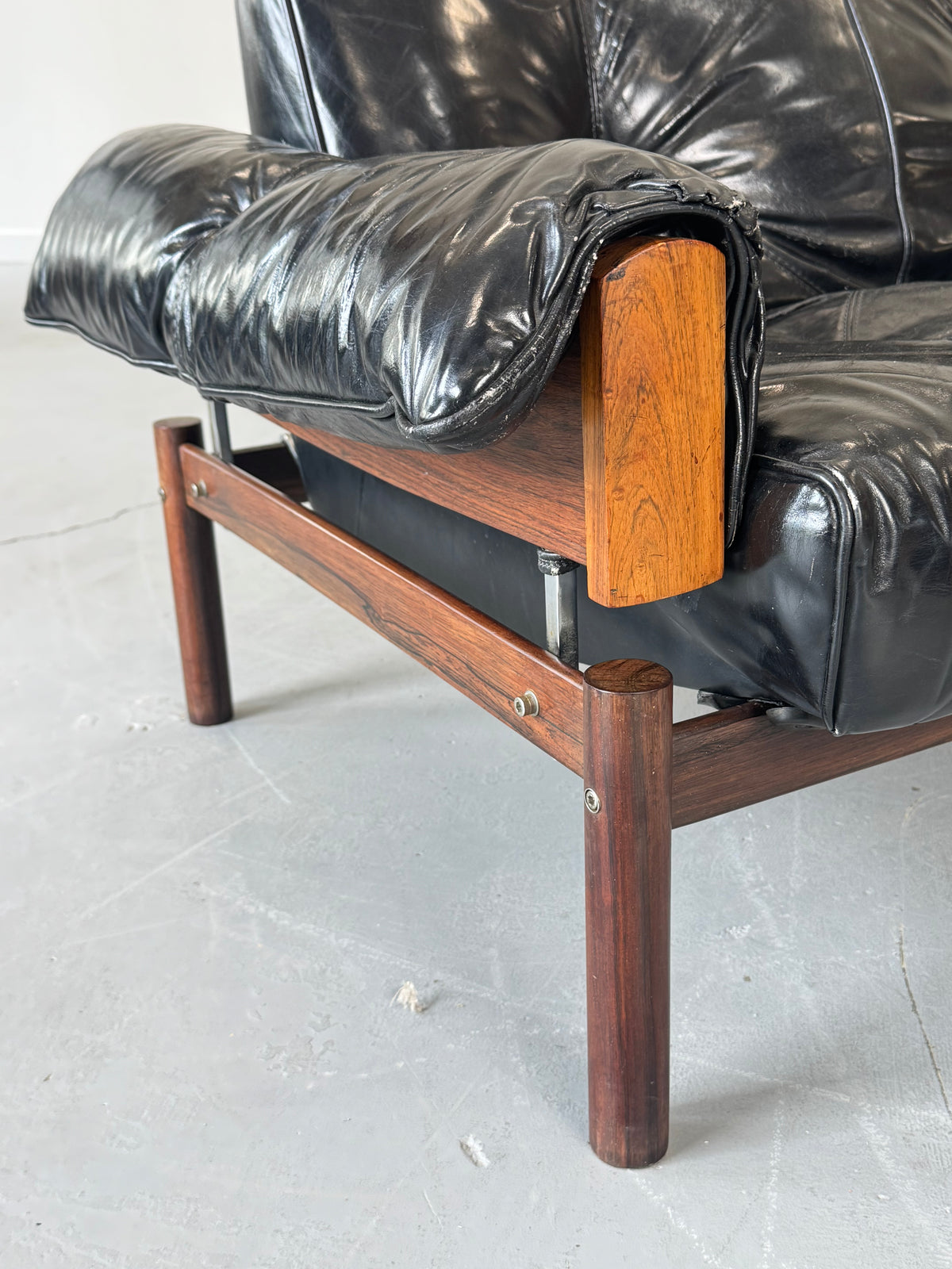 1960s MP-13 Four-Seat Sofa by Percival Lafer in Original Black Leather and Brazilian Rosewood.
