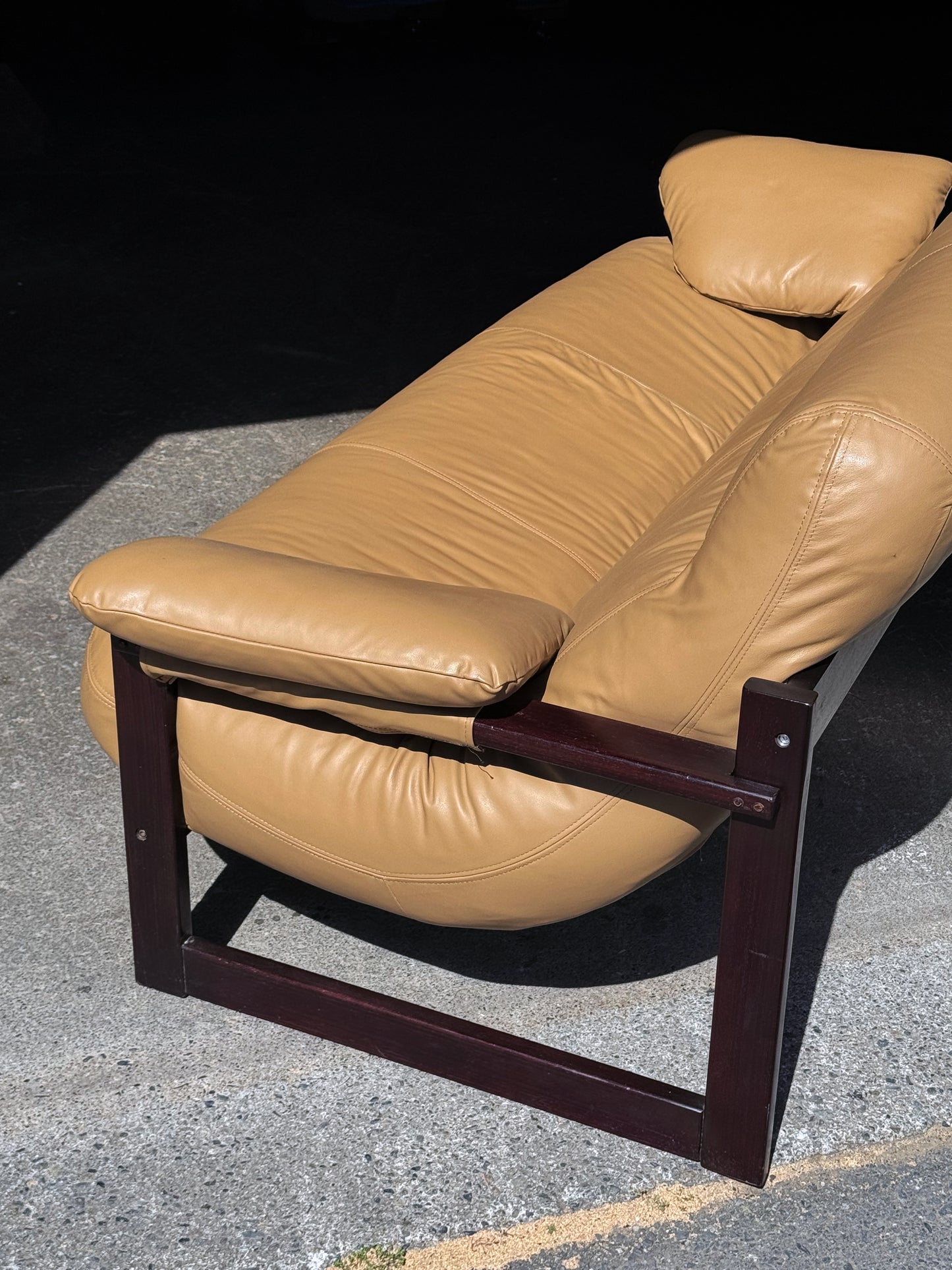 1970s MP-91 / MP-163 Earth Sofa by Percival Lafer in leather and rosewood