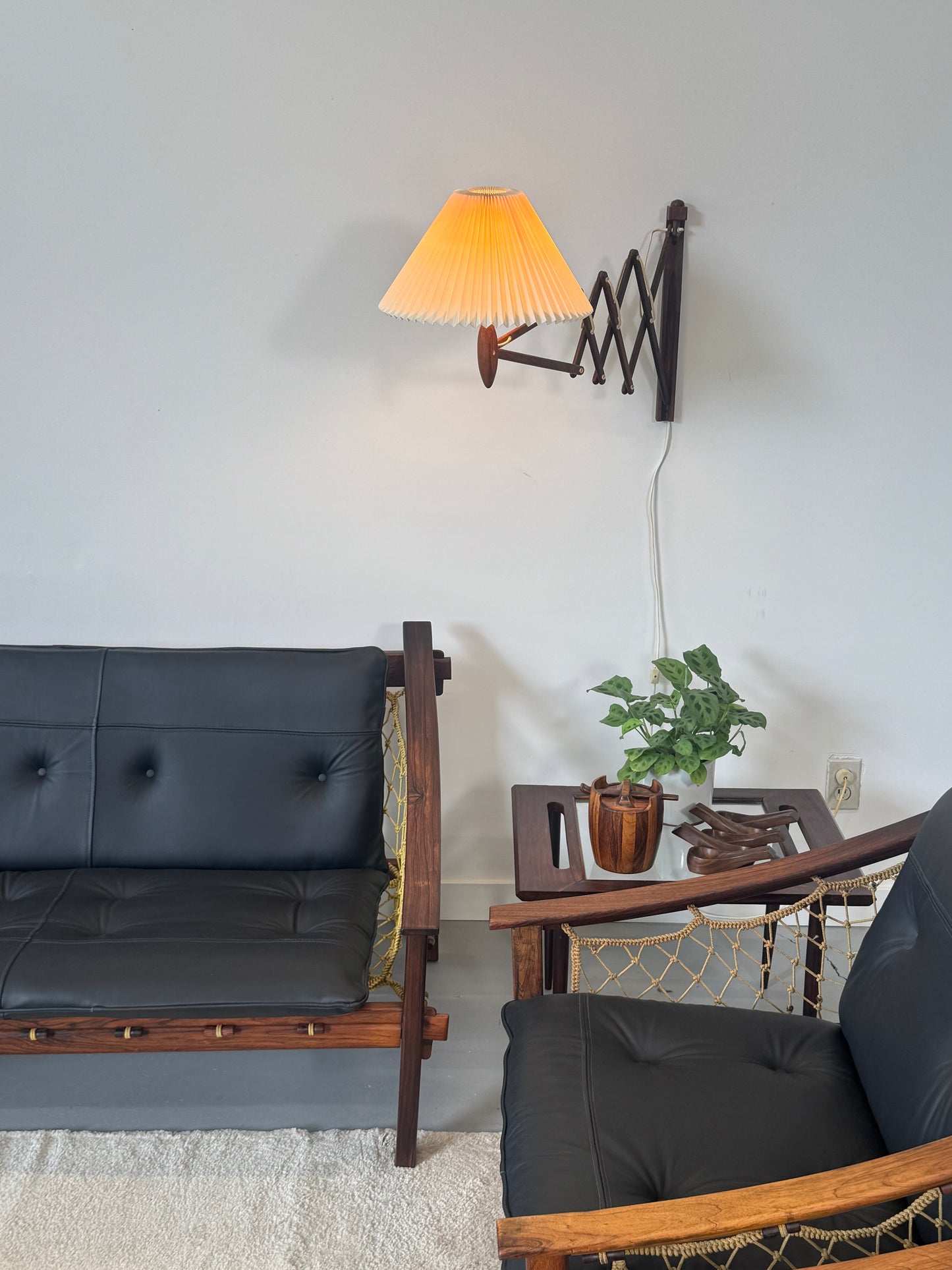 1960s Amazonas Lounge Chair by Jean Gillon for Wood Art in rosewood and black leather