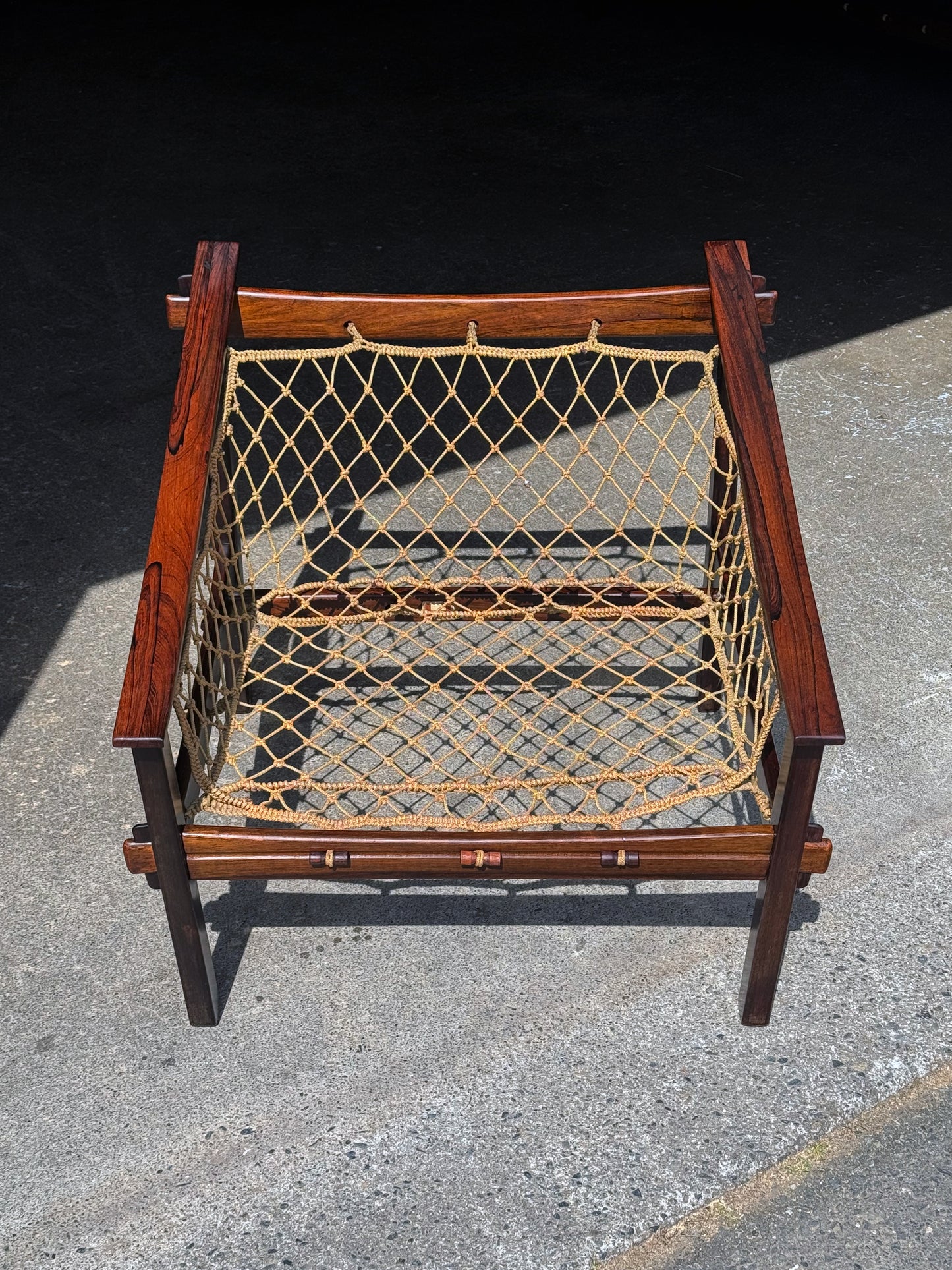 1960s Amazonas Lounge Chair by Jean Gillon for Wood Art in rosewood and black leather