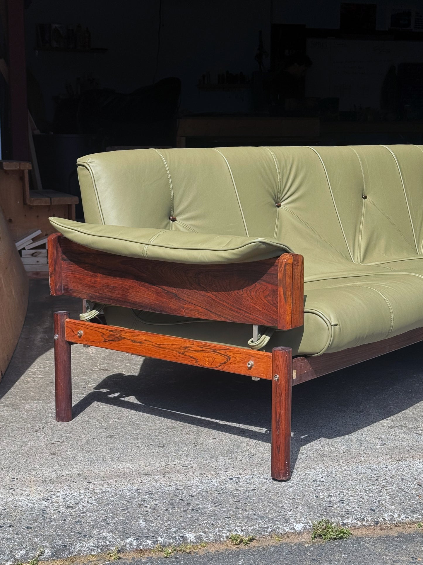 1960s MP-13 Sofa by Percival Lafer in green leather and Brazilian rosewood