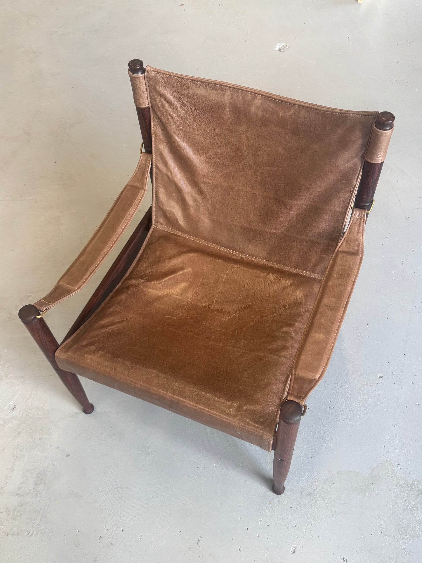1960s Erik Wørts Safari Chair in Rosewood and Leather for Niels Eilersen, Denmark.