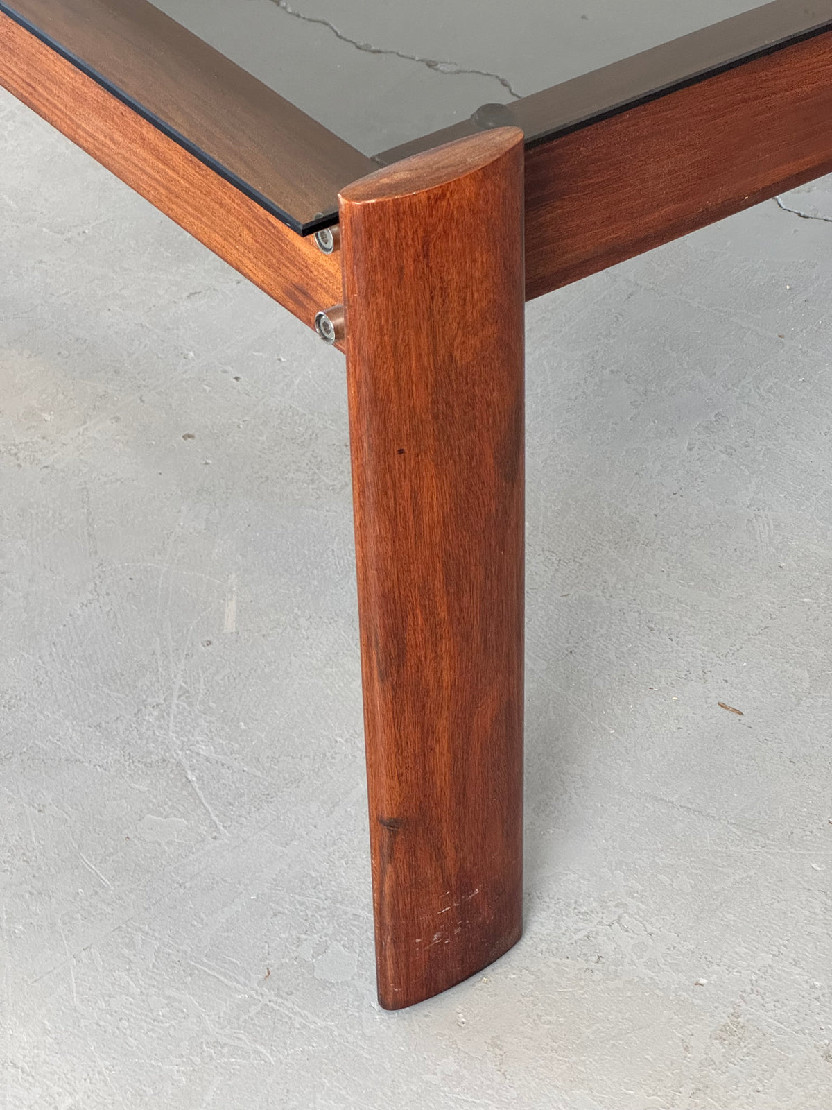 1970s MP-129 Coffee Table by Percival Lafer in Jatobá and Smoked Glass.