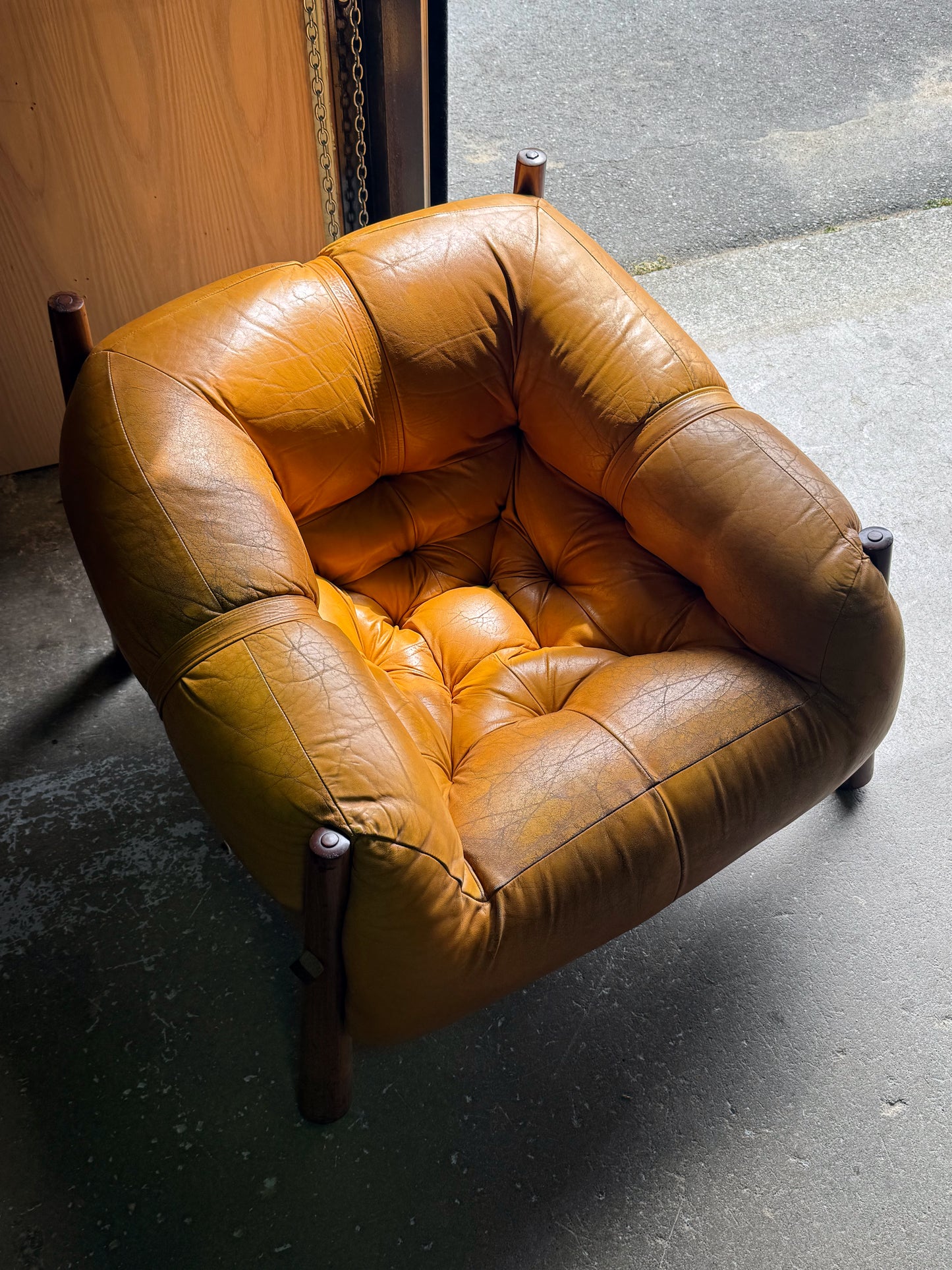 1970s MP-81 Lounge Chair by Percival Lafer in original mustard leather and Brazilian jatobá