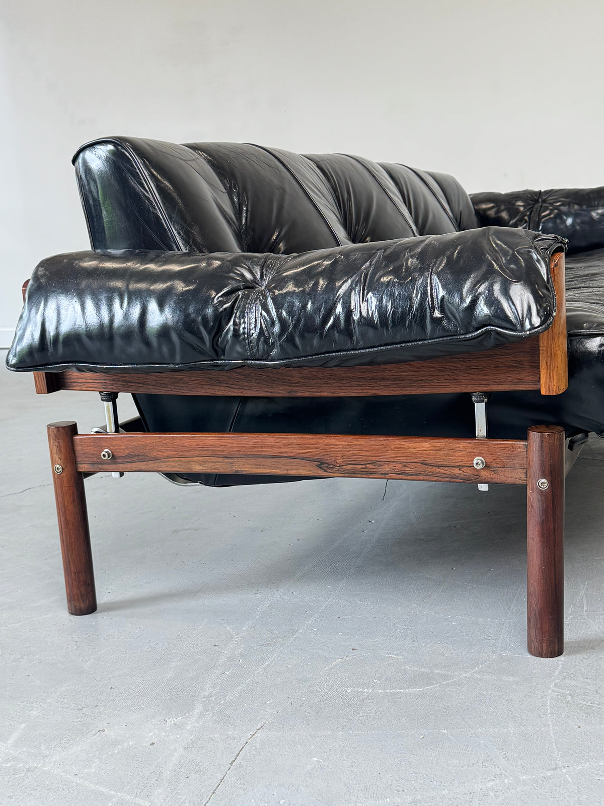 1960s MP-13 Four-Seat Sofa by Percival Lafer in Original Black Leather and Brazilian Rosewood.