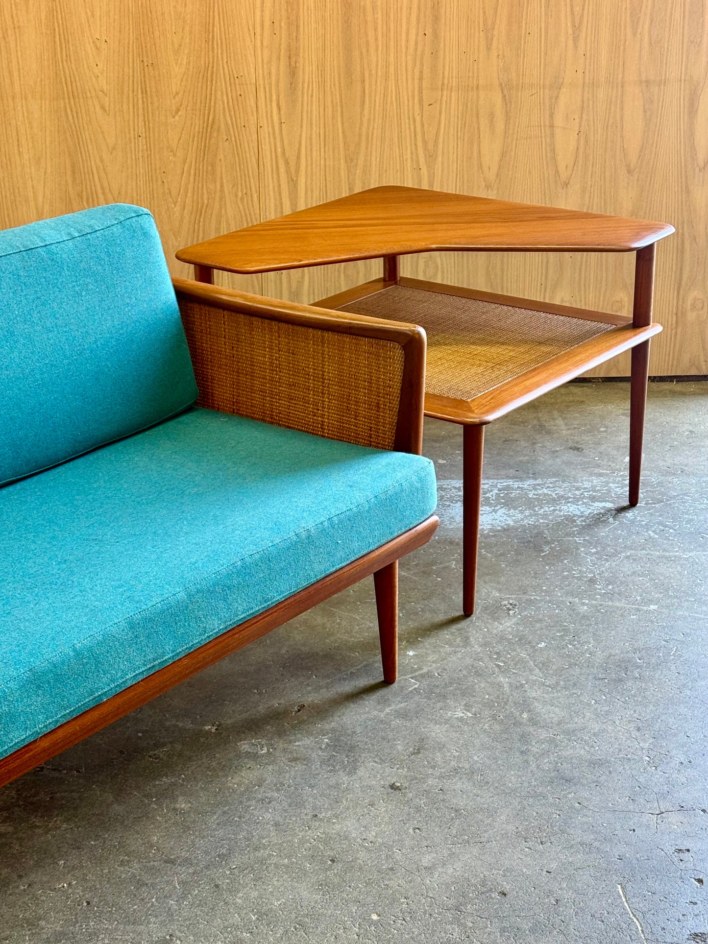 1960s FD451 Daybed by Peter Hvidt for France and Son in teak and rattan