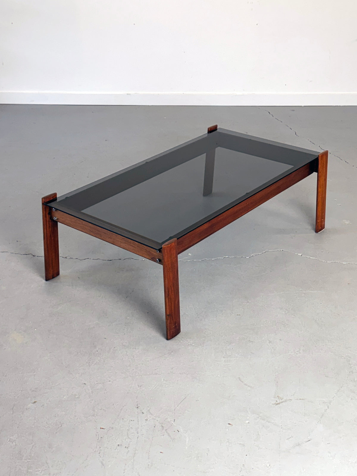 1970s MP-129 Coffee Table by Percival Lafer in Jatobá and Smoked Glass.