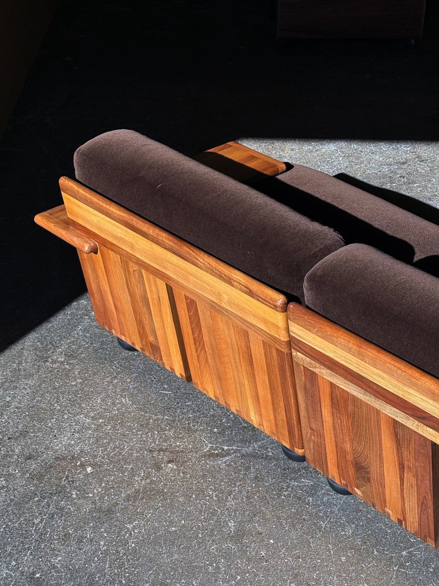 1970s Pianura Sofa 3Seater by Mario Bellini for Cassina in Italian walnut