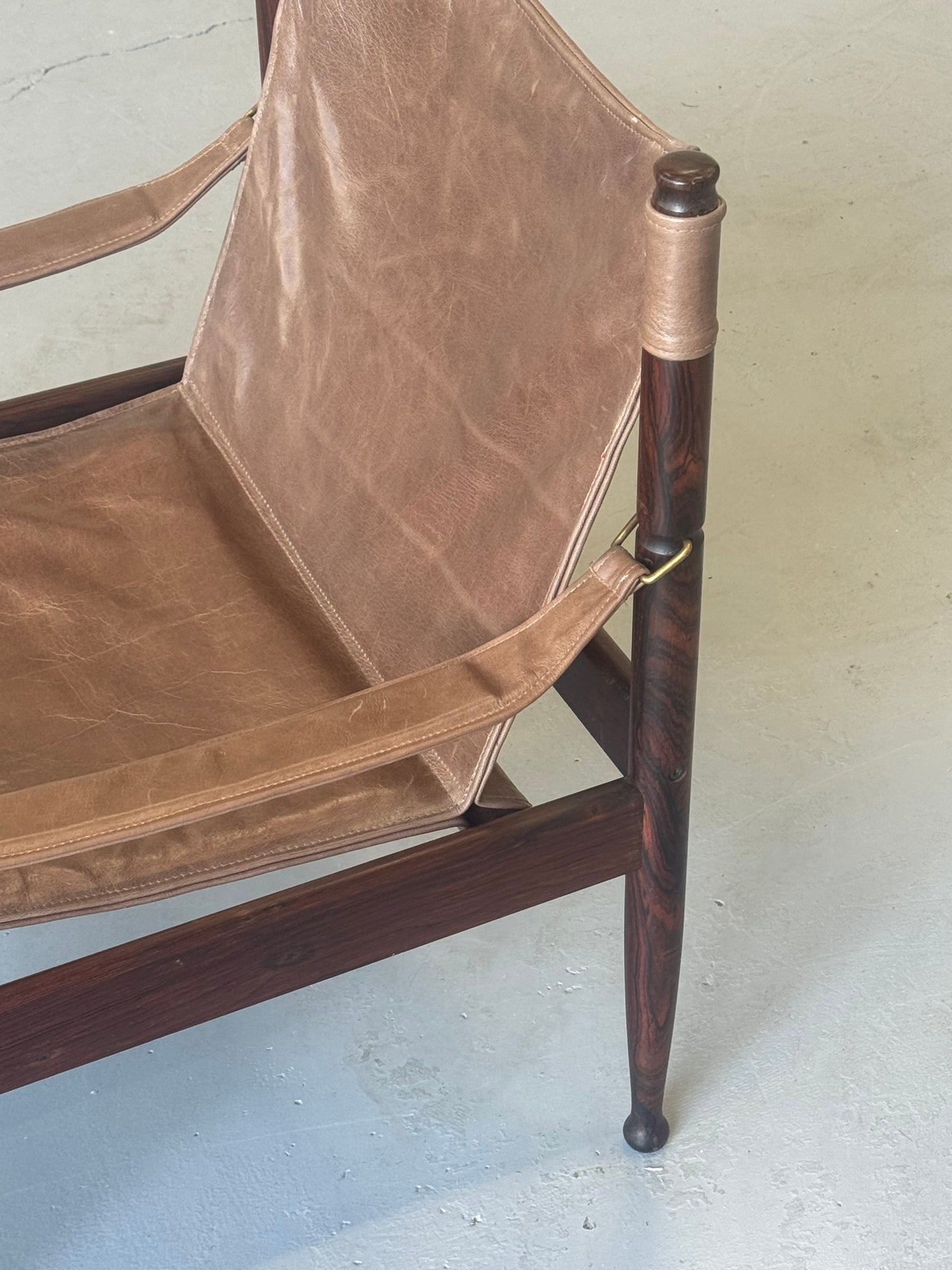 1960s Erik Wørts Safari Chair in Rosewood and Leather for Niels Eilersen, Denmark.