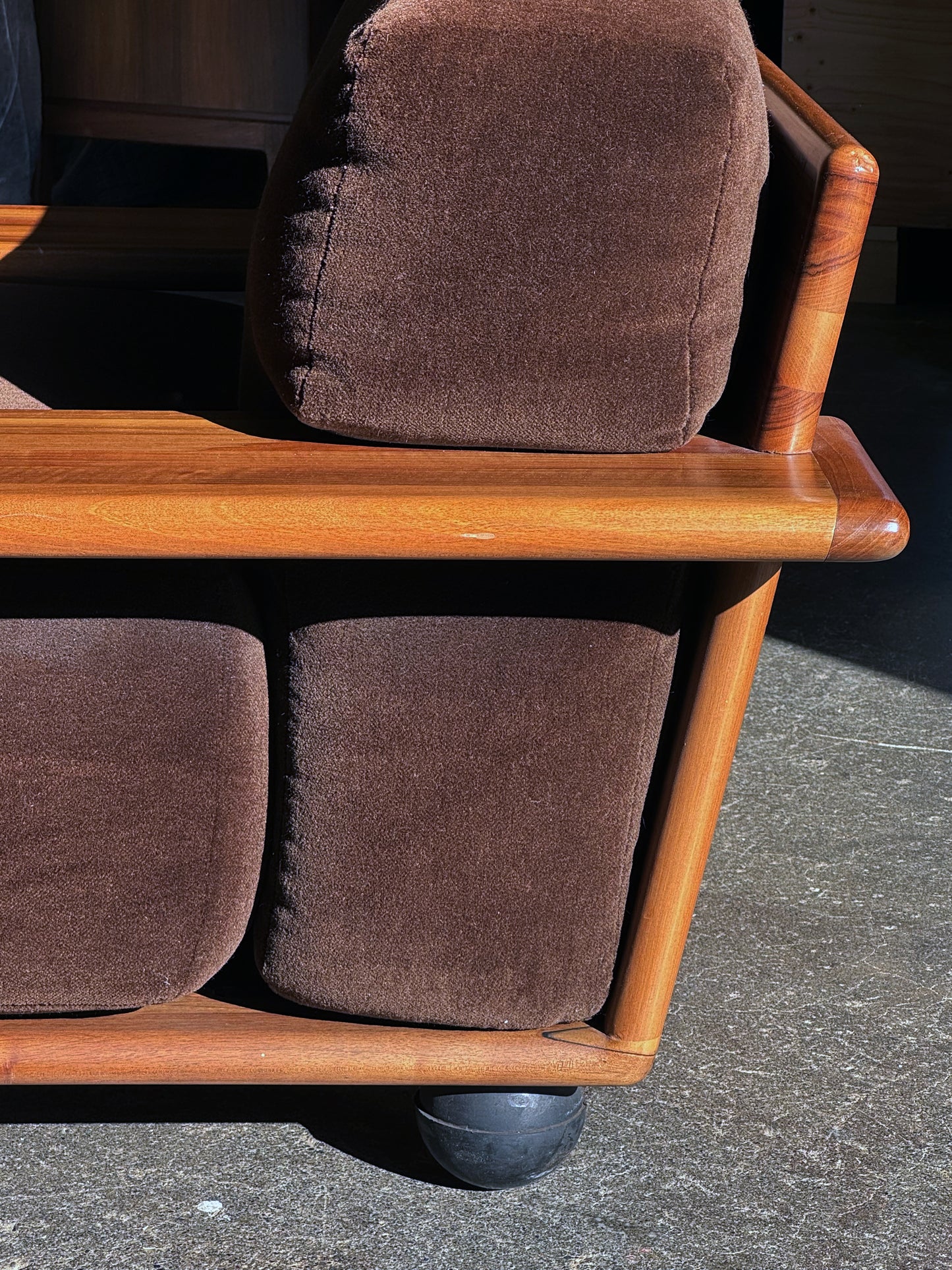 1970s Pianura Lounge Chair by Mario Bellini for Cassina in Italian walnut