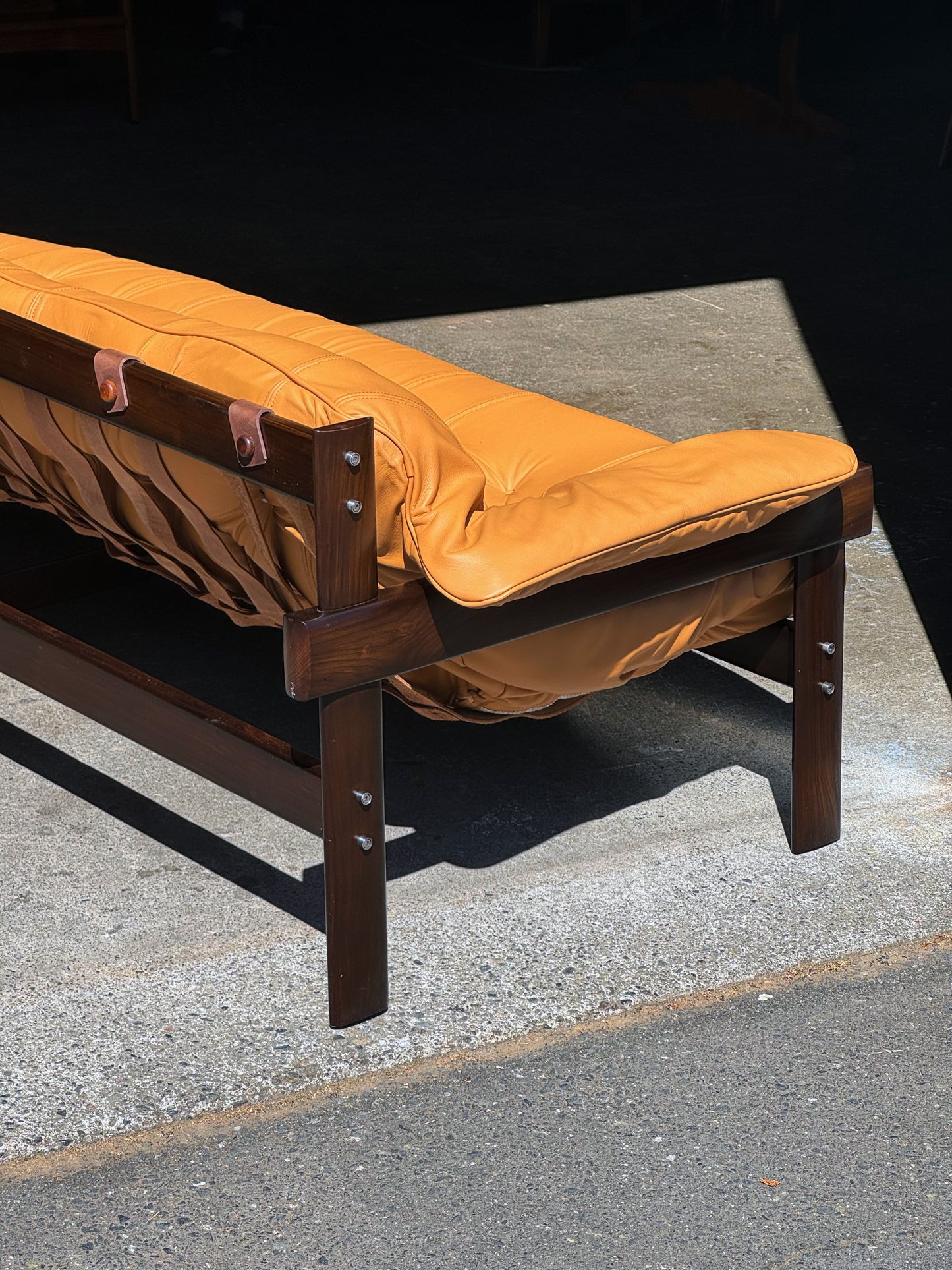1970s MP-41 Sofa by Percival Lafer for Lafer in jatobá and Spinneybeck leather