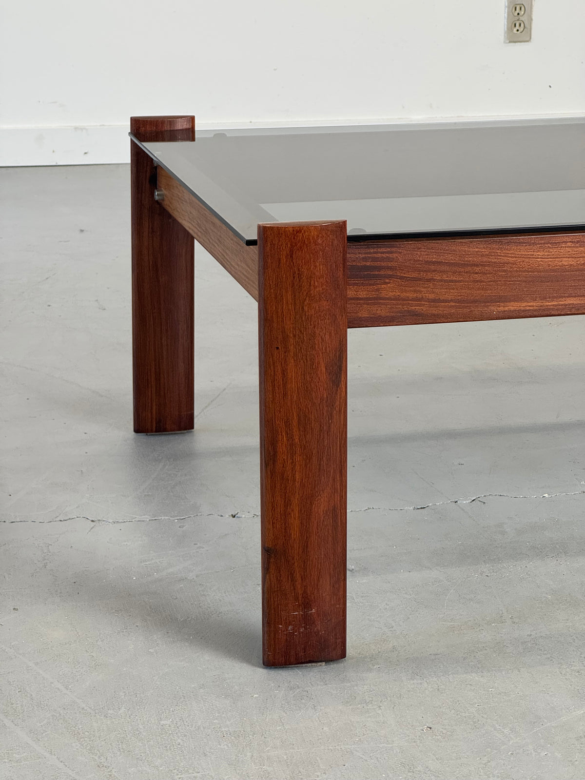 1970s MP-129 Coffee Table by Percival Lafer in Jatobá and Smoked Glass.