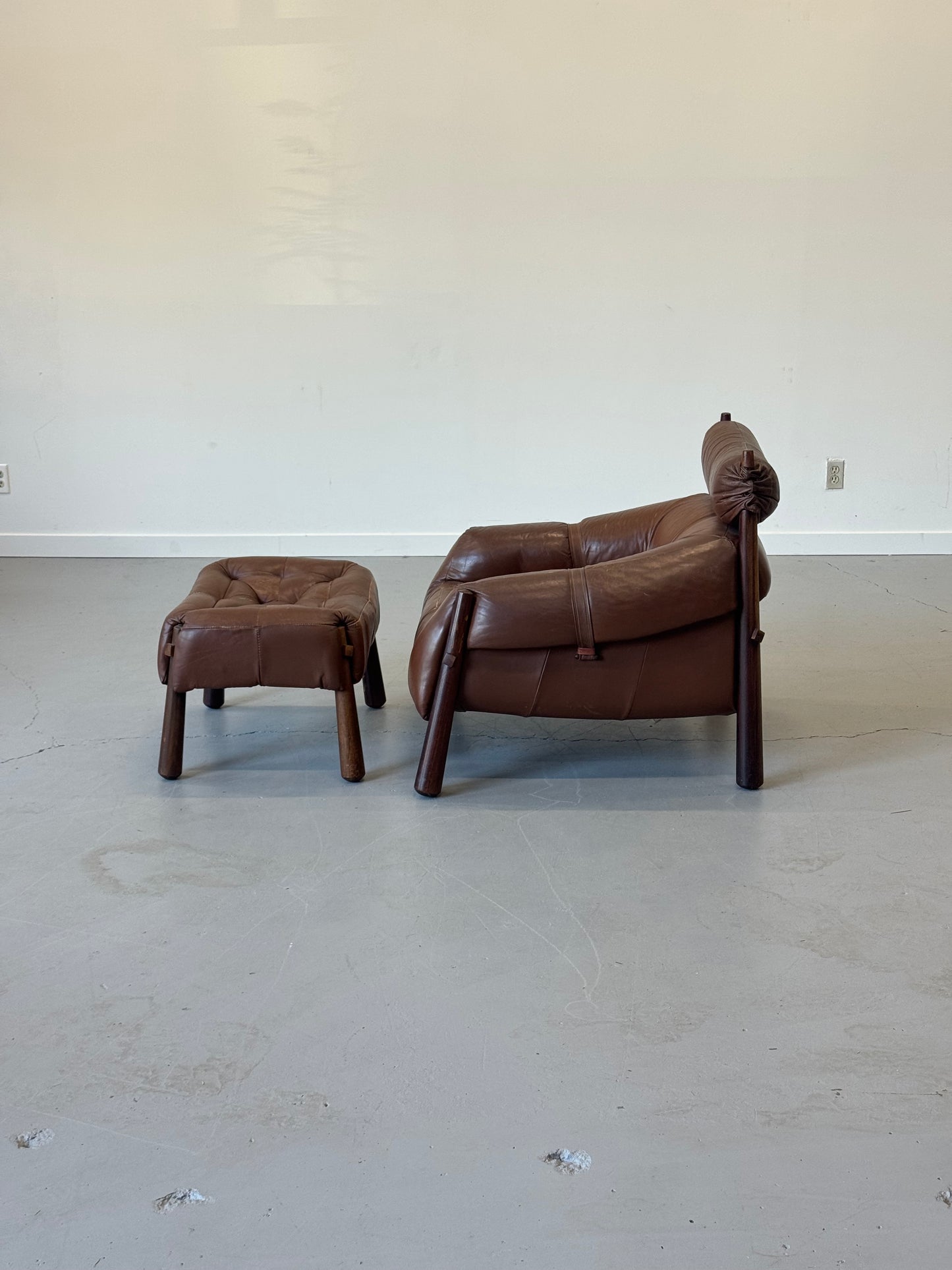 1970s Percival Lafer MP-81 Lounge Chair and Ottoman in Original Brown Leather and Brazilian Jatobá