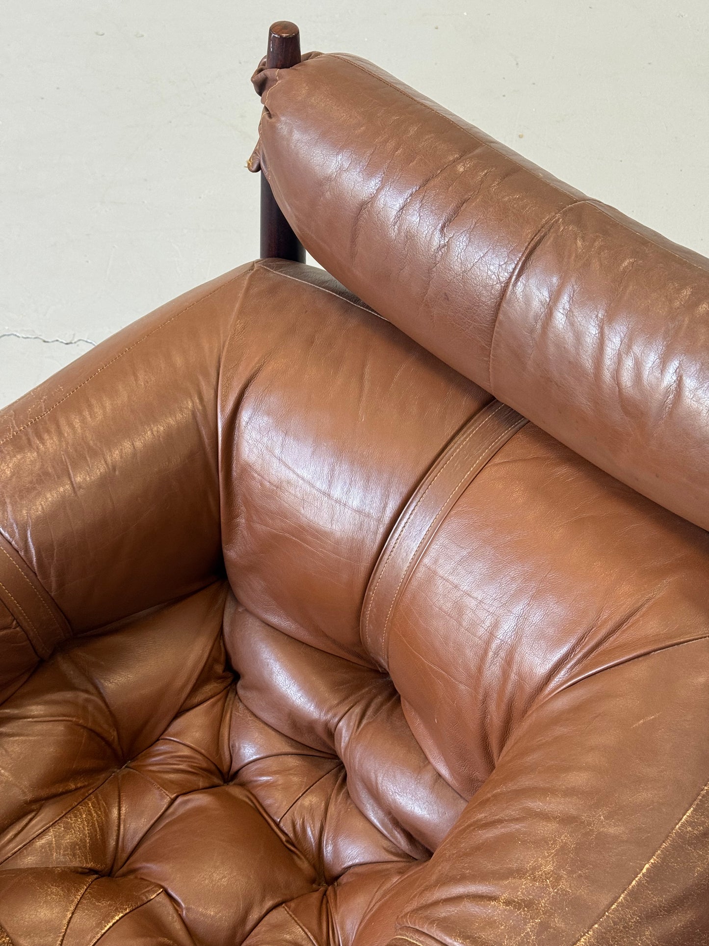1970s Percival Lafer MP-81 Lounge Chair and Ottoman in Original Brown Leather and Brazilian Jatobá