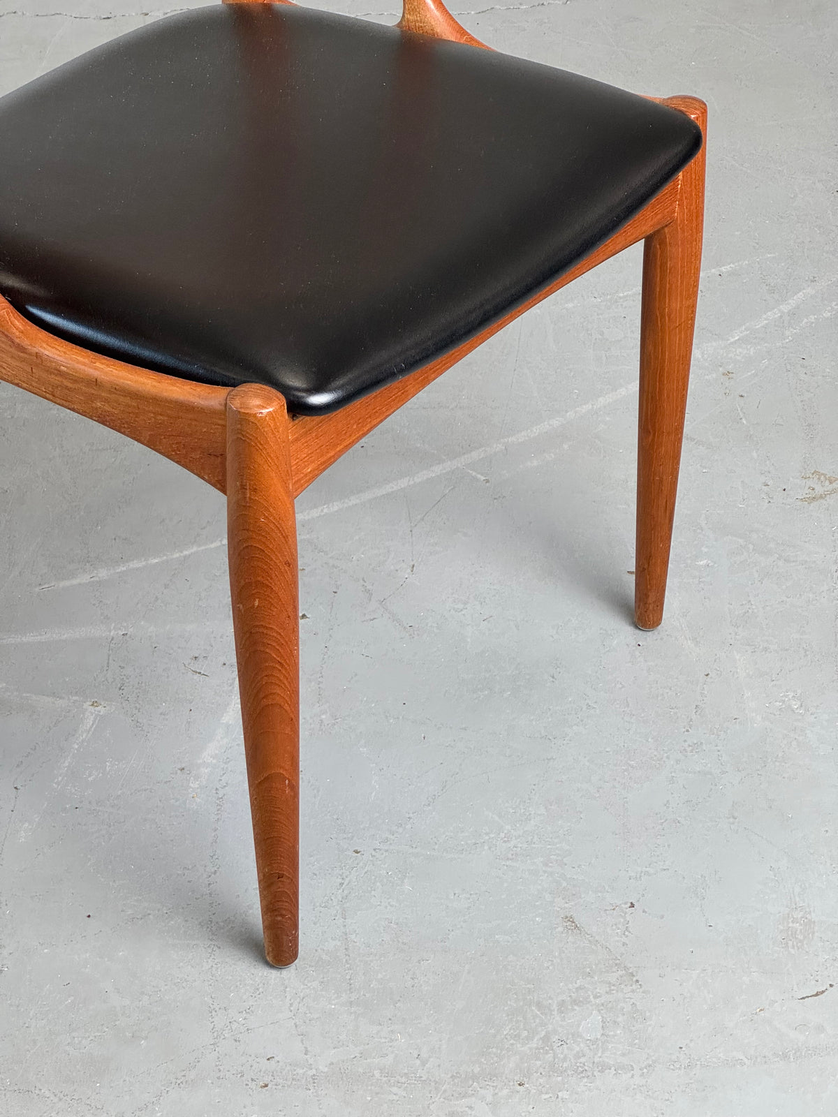 1960s Model 16 Teak Dining Chairs by Johannes Andersen for Uldum Møbelfabrik, Denmark.