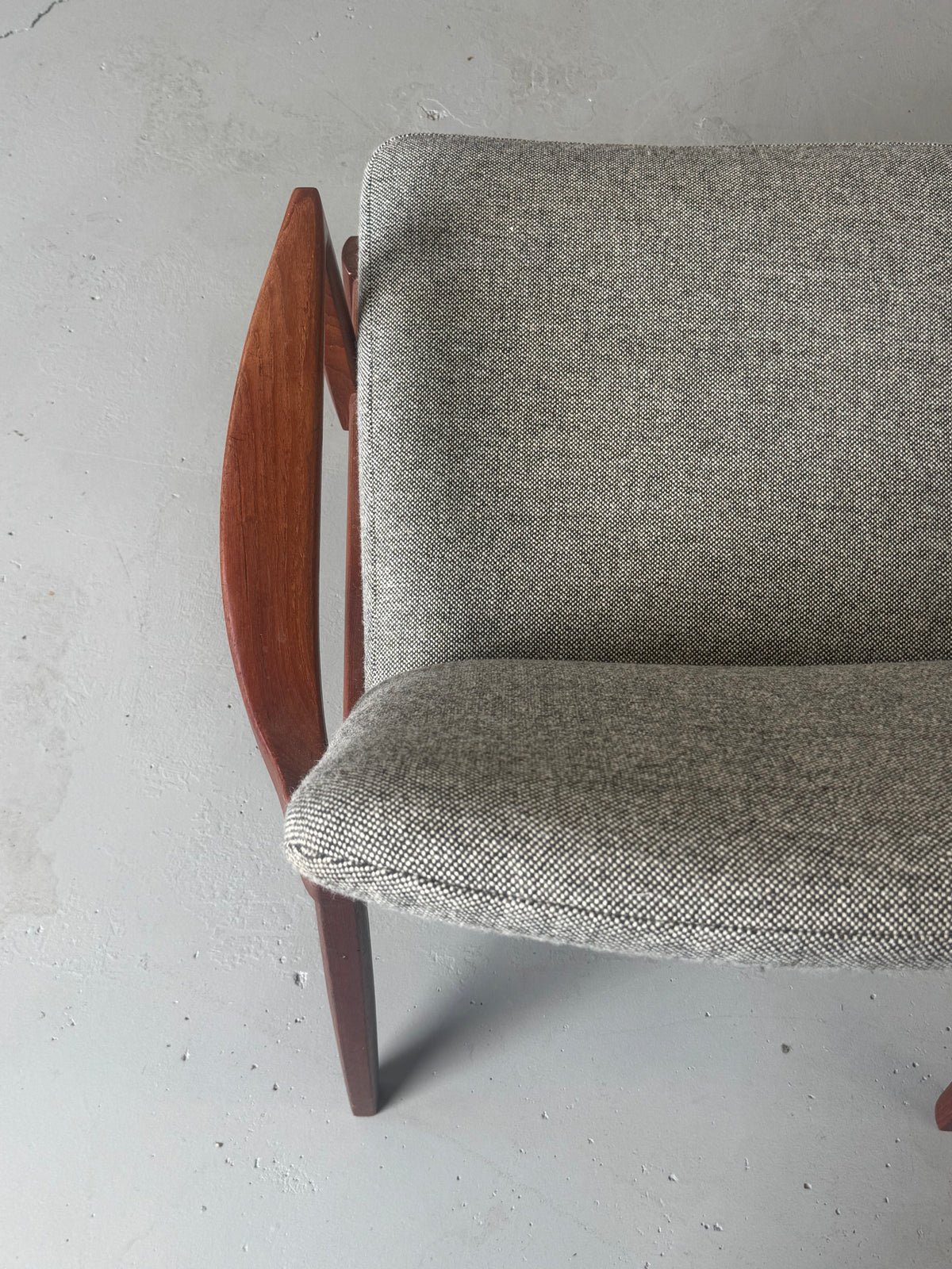 1950s FD125 Lounge Chair by Tove & Edvard Kindt-Larsen for France & Son in teak