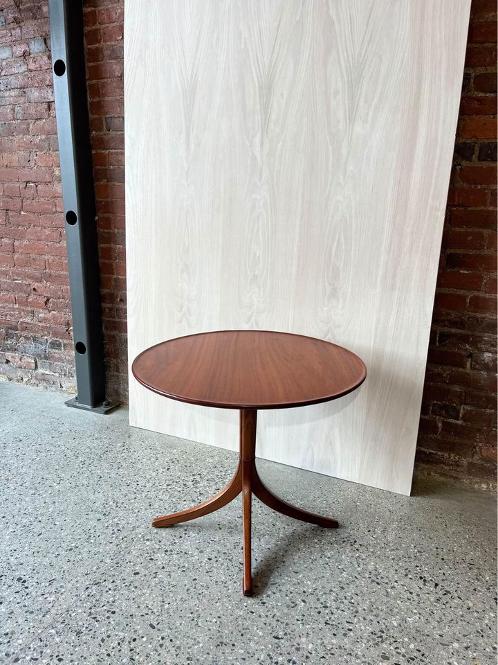 1940’s Frits Henningsen Mahogany Pedestal Table