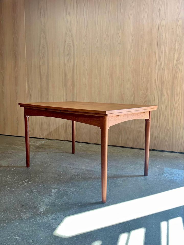 1950s Danish Teak Draw-Leaf Dining Table