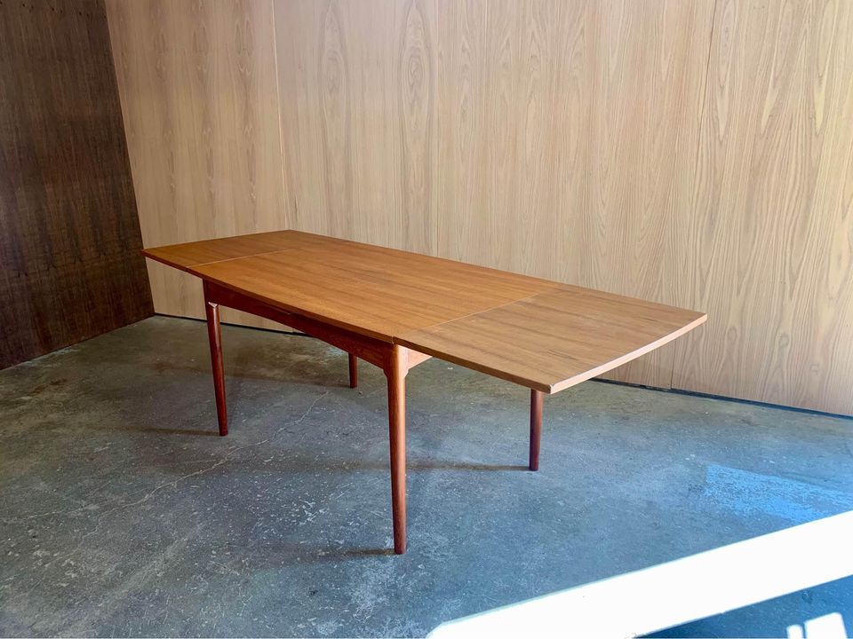 1950s Danish Teak Draw-Leaf Dining Table