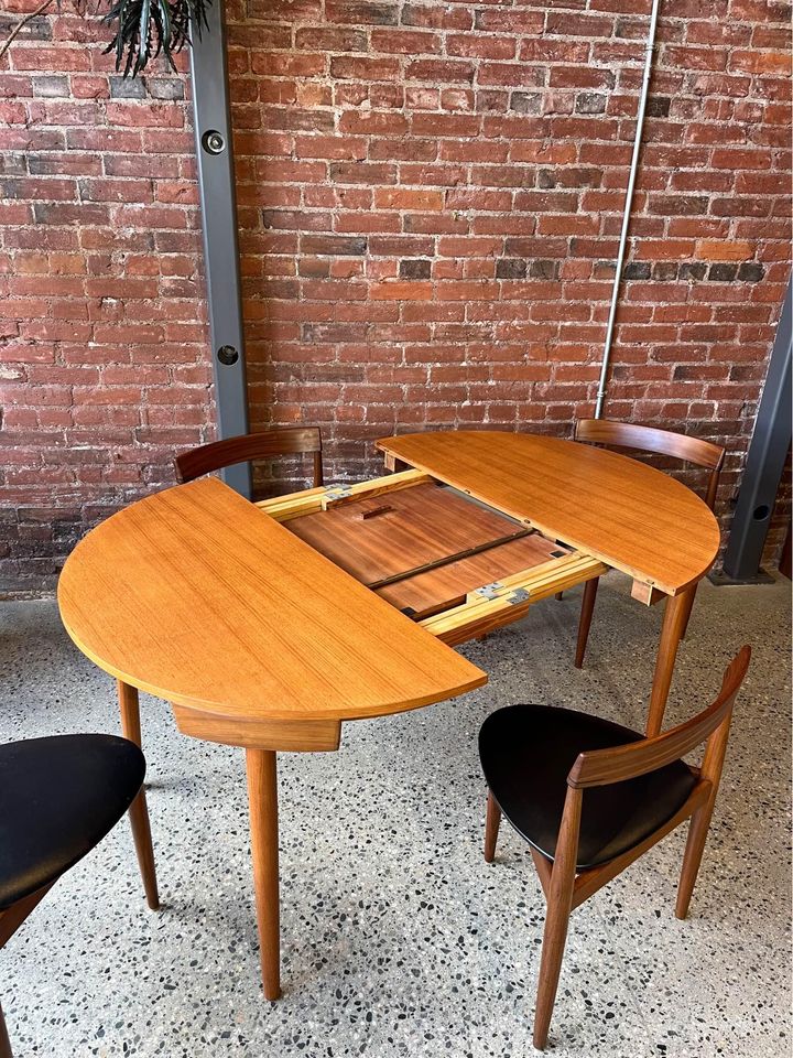 1950’s Hans Olsen Roundette Dining Set for Frem Røjle