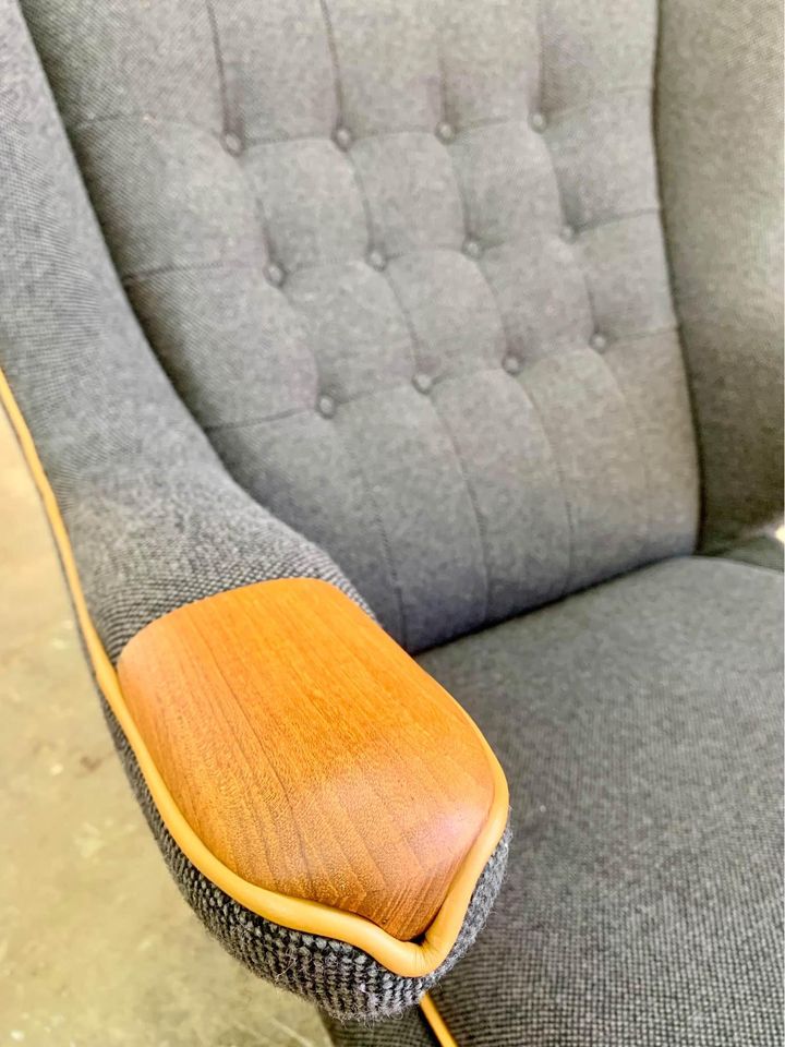 1950s Original AP19 Papa Bear Chair and Ottoman by Hans Wegner in Teak and Oak