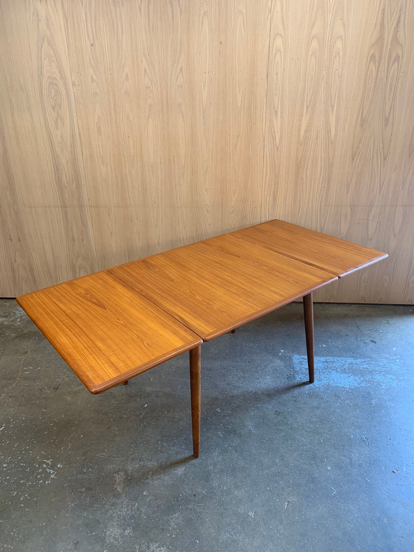 1950s Teak and Oak AT-313 Dining Table by Hans Wegner for Andreas Tuck