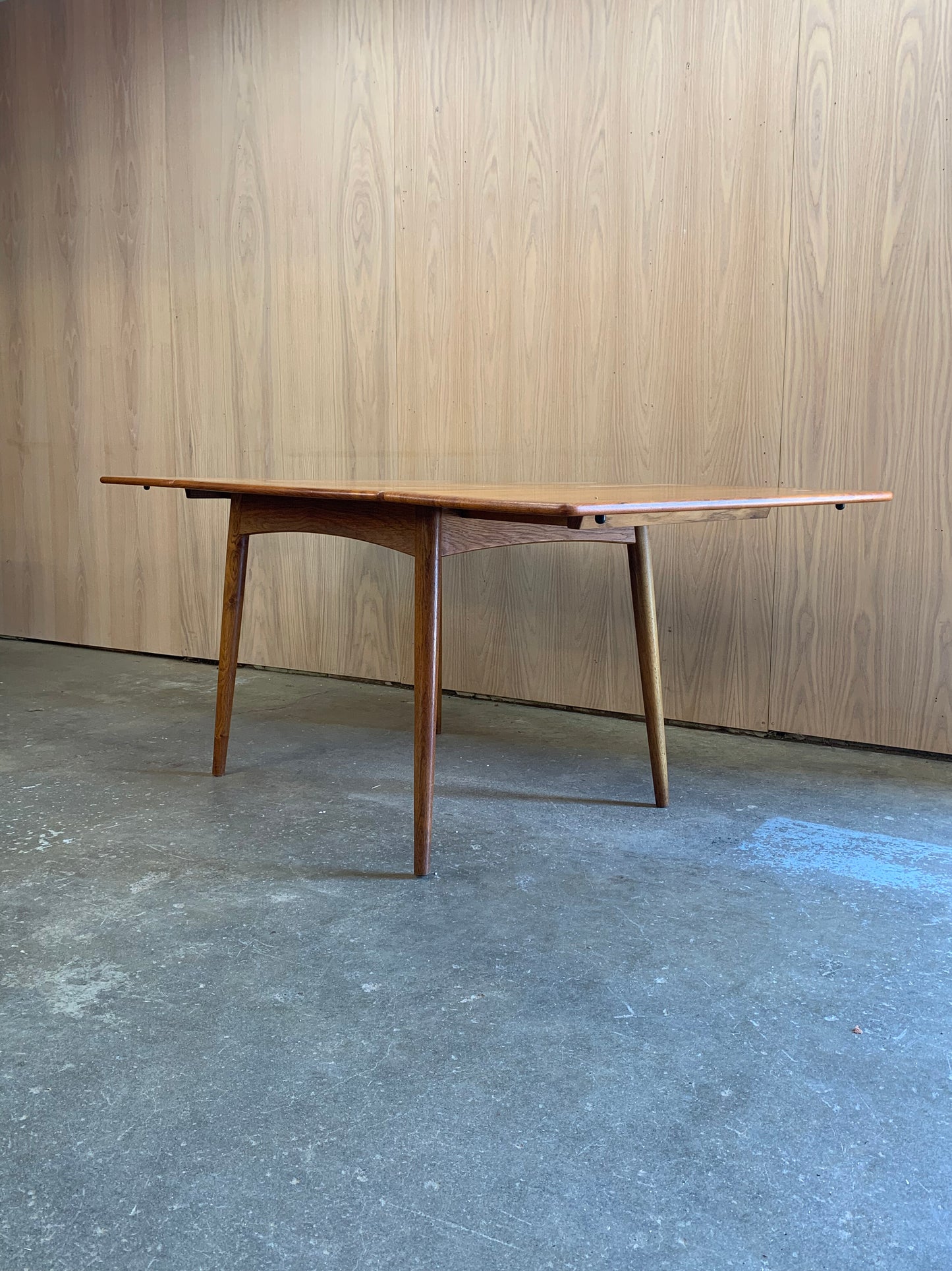 1950s Teak and Oak AT-313 Dining Table by Hans Wegner for Andreas Tuck