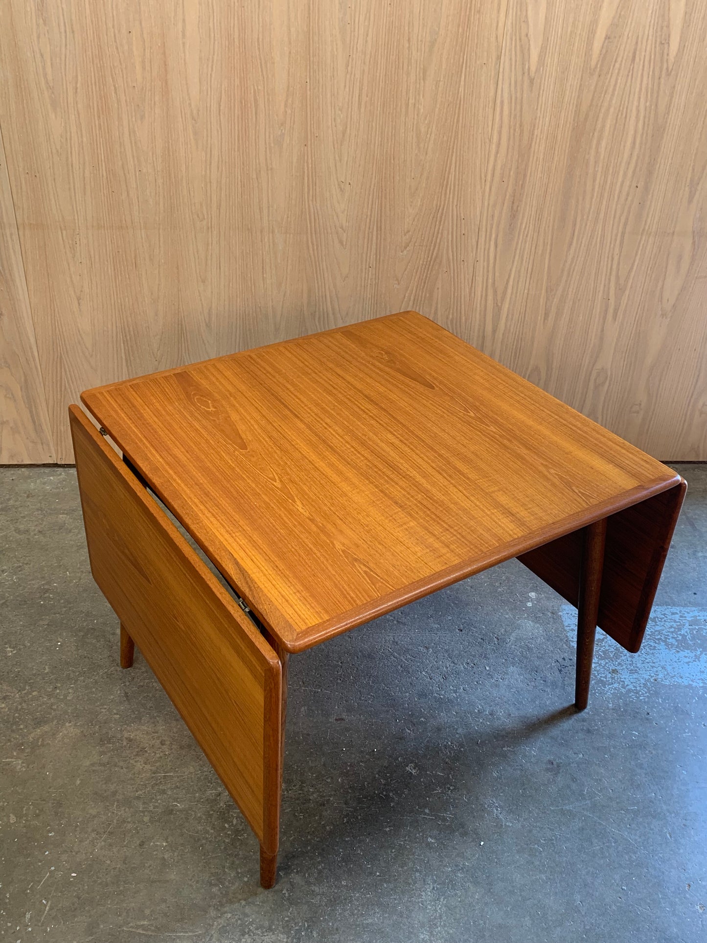 1950s Teak and Oak AT-313 Dining Table by Hans Wegner for Andreas Tuck
