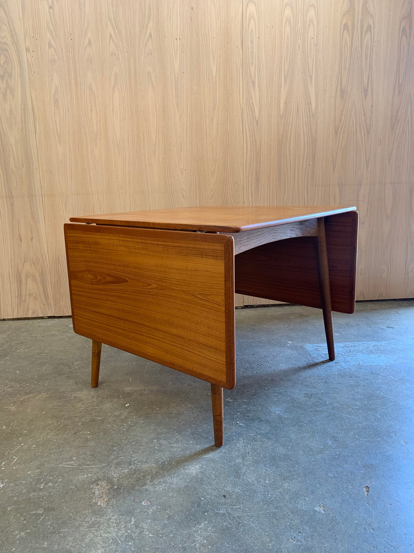 1950s Teak and Oak AT-313 Dining Table by Hans Wegner for Andreas Tuck