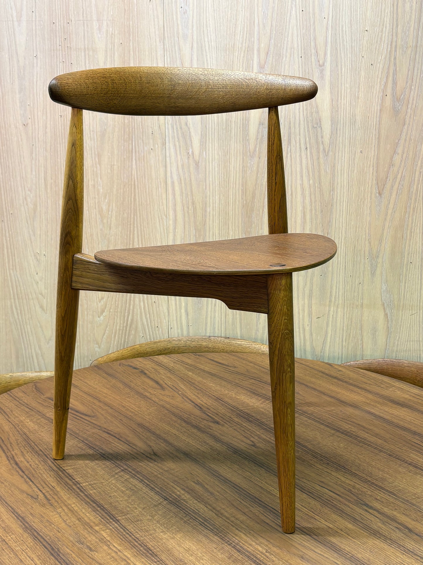 1950s Teak and Oak “Heart” Dining Table and Chairs by Hans Wegner for Fritz Hansen