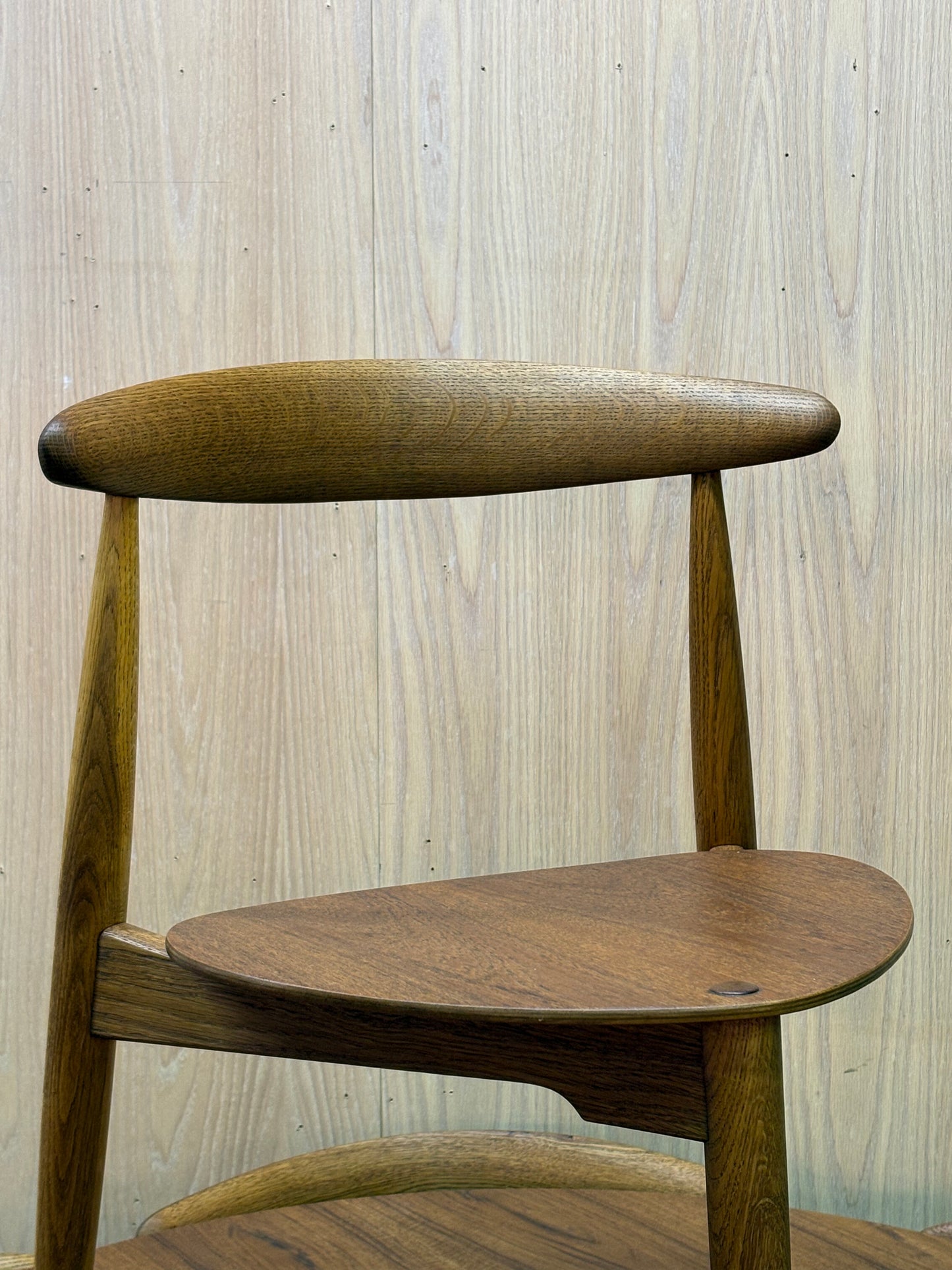 1950s Teak and Oak “Heart” Dining Table and Chairs by Hans Wegner for Fritz Hansen