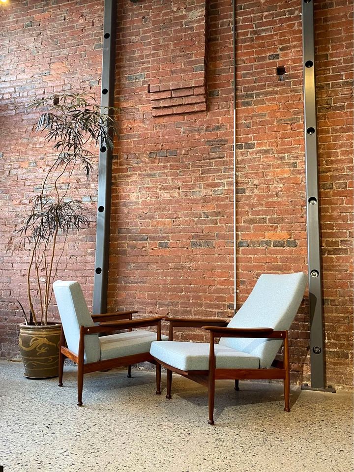 1960s Afromosia Teak Reclining Lounge Chair