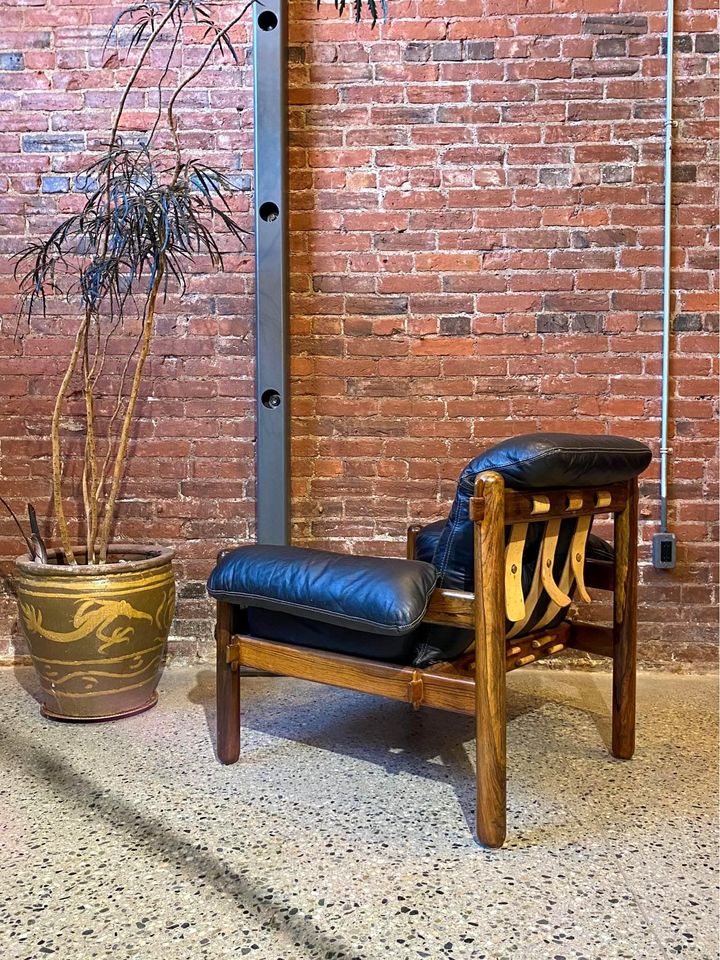 1960s Brazilian Rosewood and Leather Lounge Chair by Jean Gillon