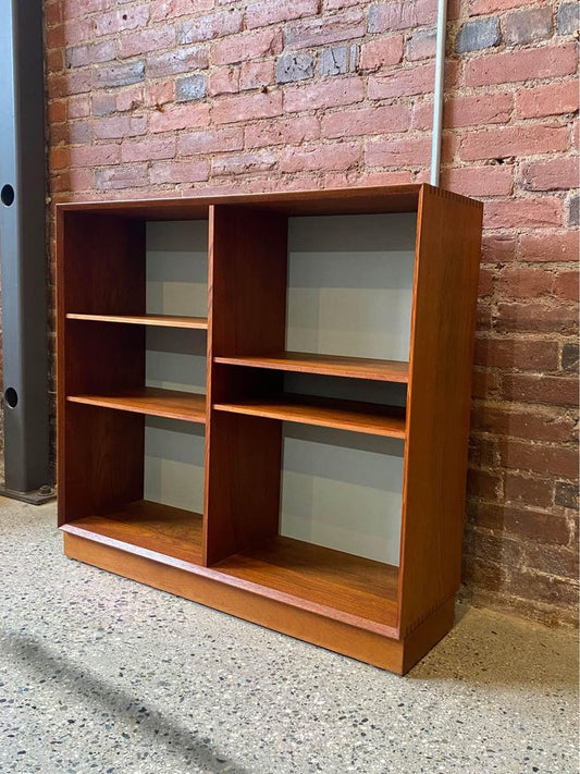 1960s Danish Solid Teak Bookcase Display Cabinet by Peter Hvidt