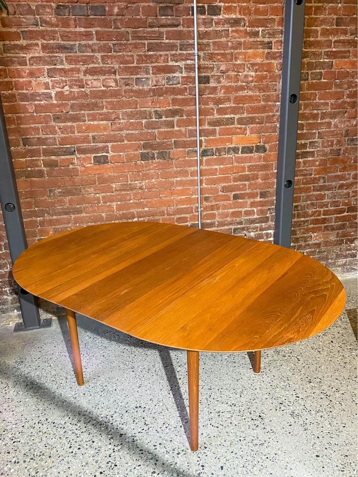 1960s Danish Solid Teak Dining Table by Peter Hvidt