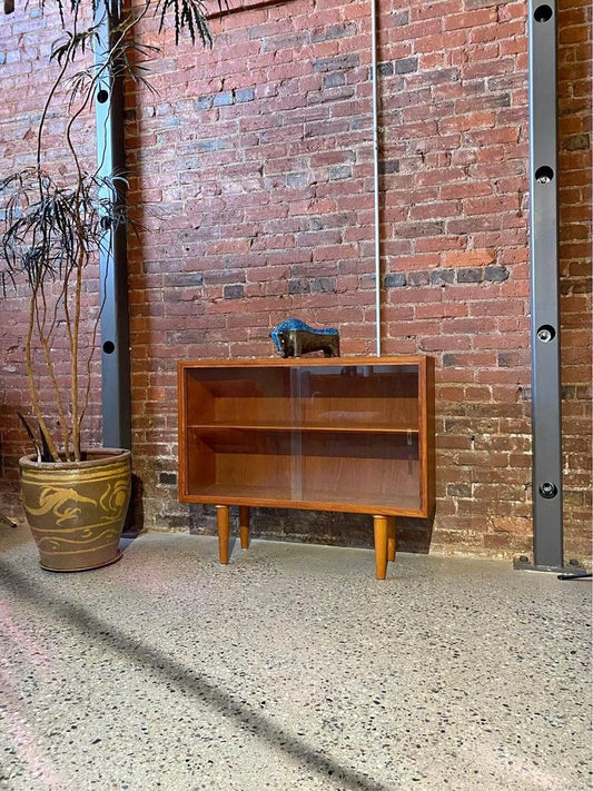 1960s Danish Teak Bookcase Display Cabinet