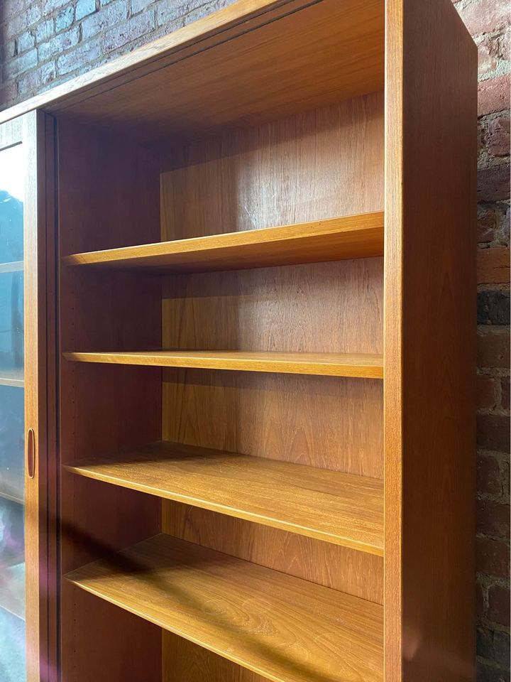 1960s Danish Teak Bookcase Display Cabinet