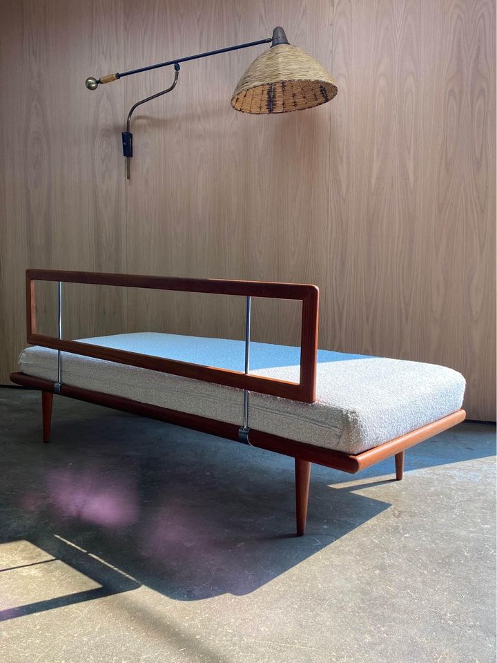 1960s Danish Teak Daybed Sofa by Peter Hvidt