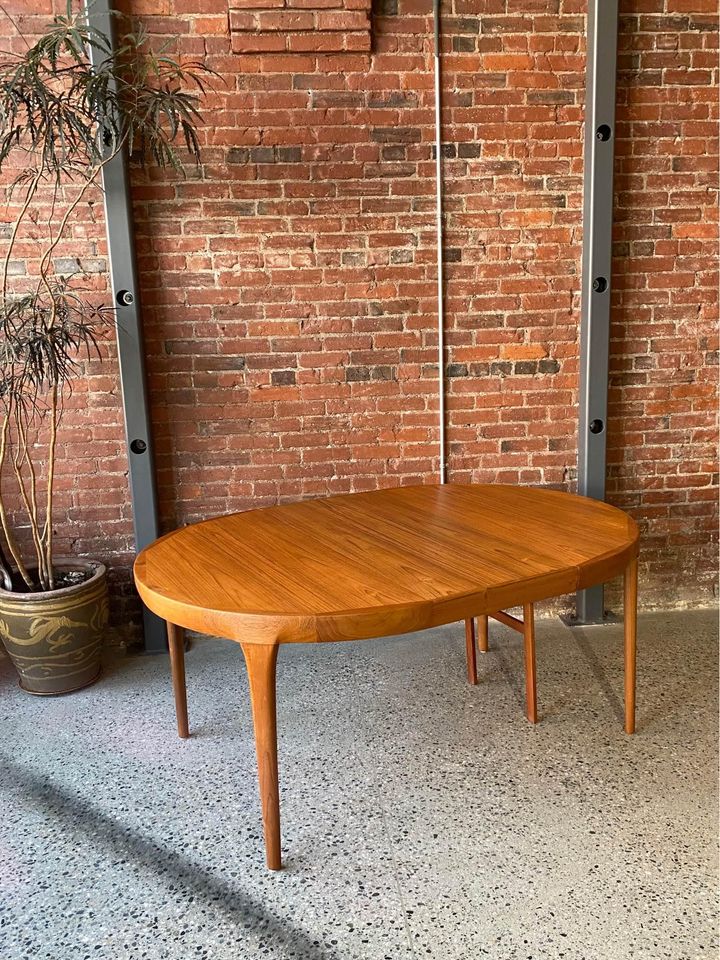 1960s Danish Teak Dining Table by Kofod Larsen